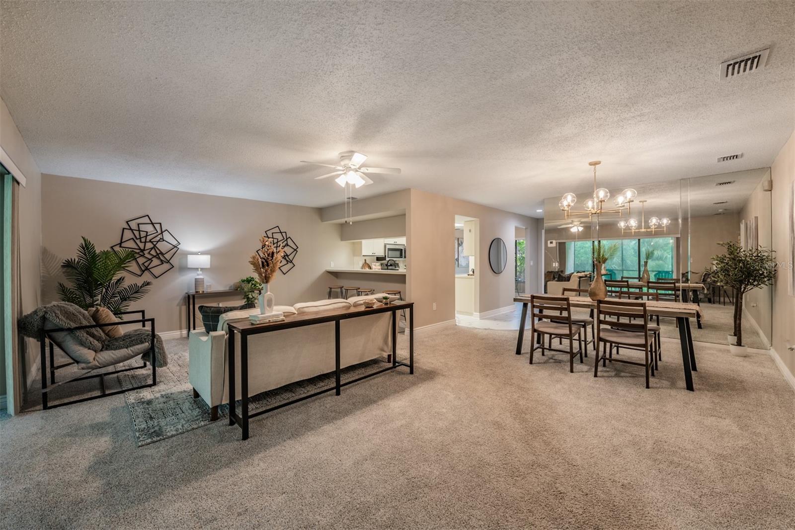 EL PASADO A CONDO - Residential