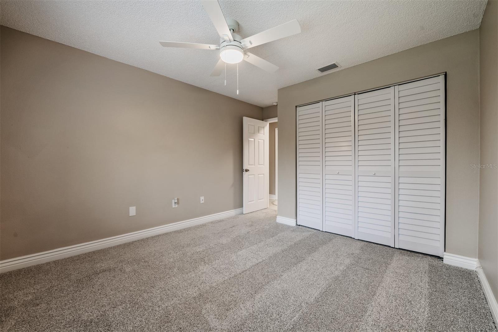 EL PASADO A CONDO - Residential