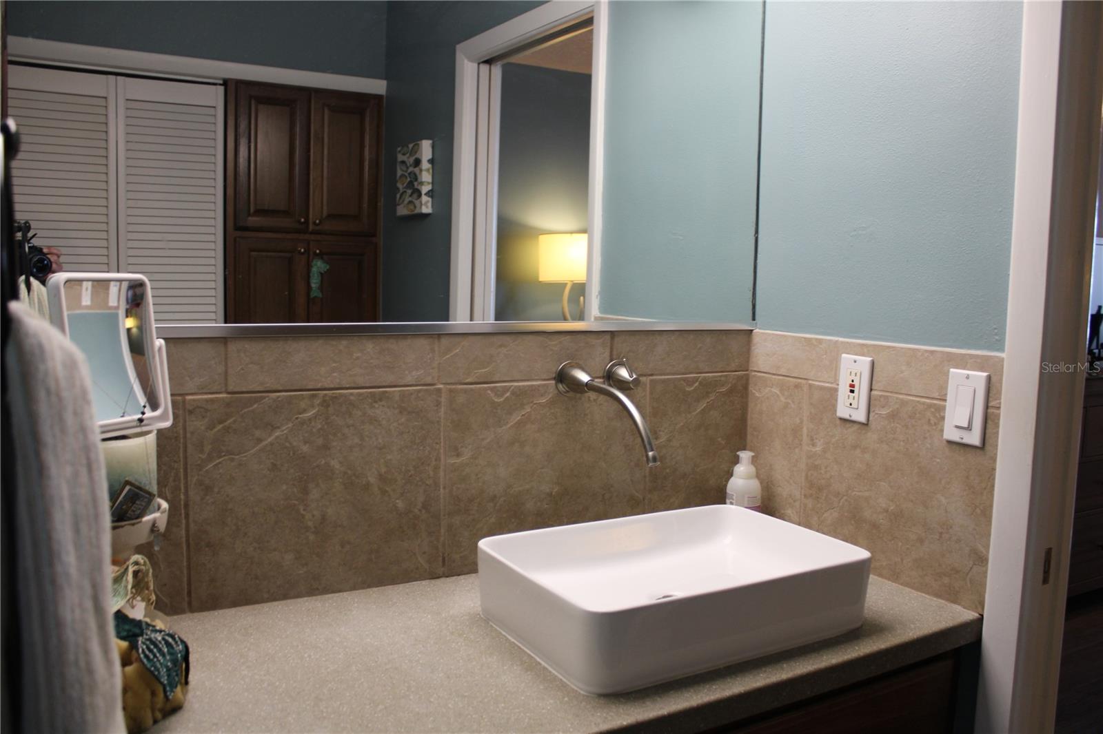 THE VISTAS AT WILD OAK BAY V - Residential Lease