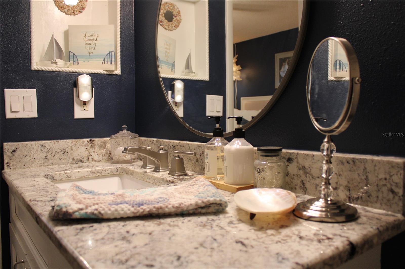 THE VISTAS AT WILD OAK BAY V - Residential Lease