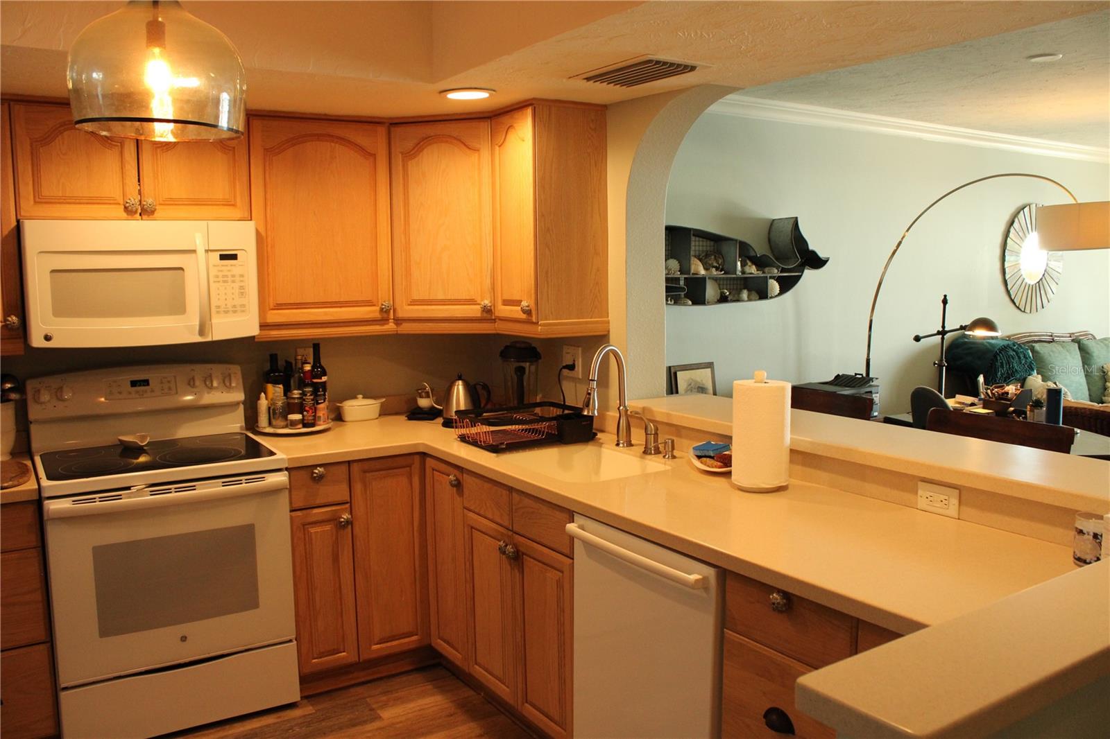 THE VISTAS AT WILD OAK BAY V - Residential Lease