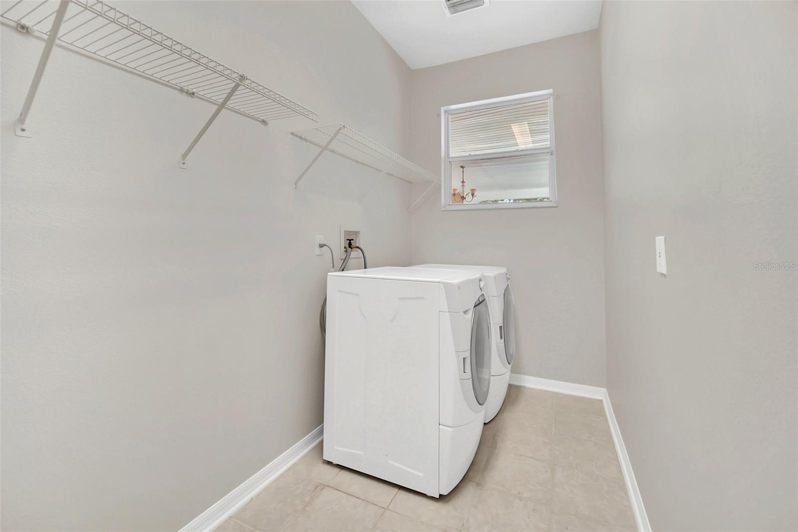SAND LAKE COVE PH 03 - Residential Lease