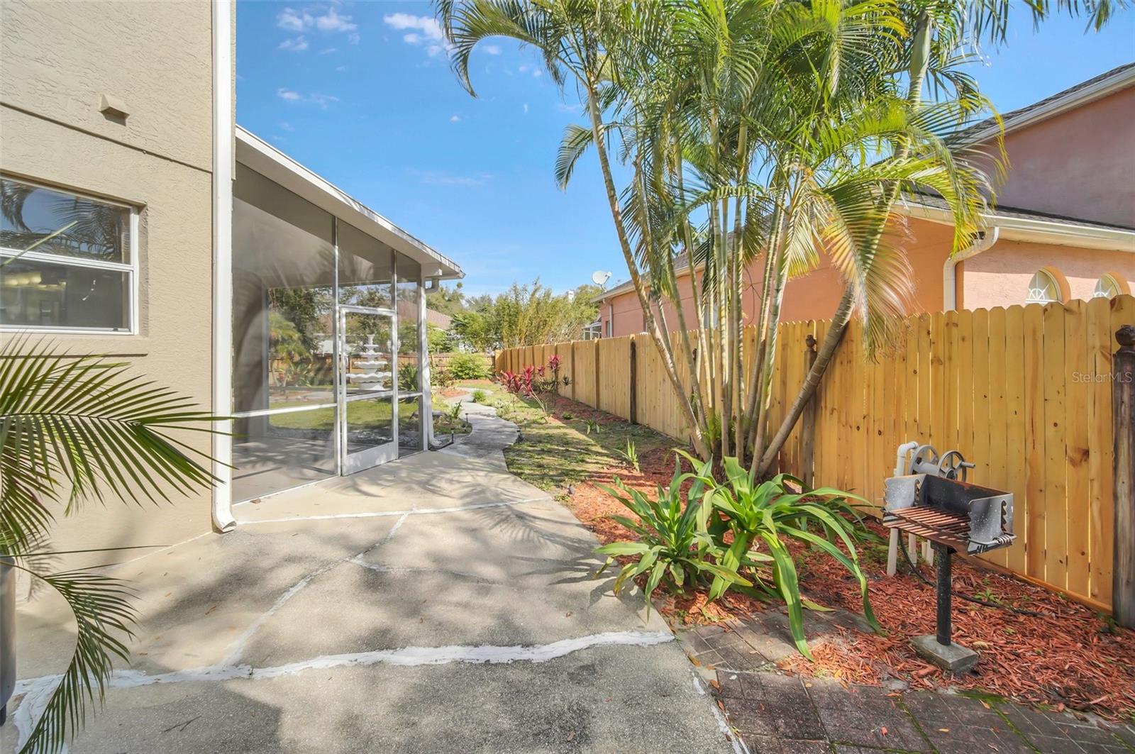 SAND LAKE COVE PH 03 - Residential Lease