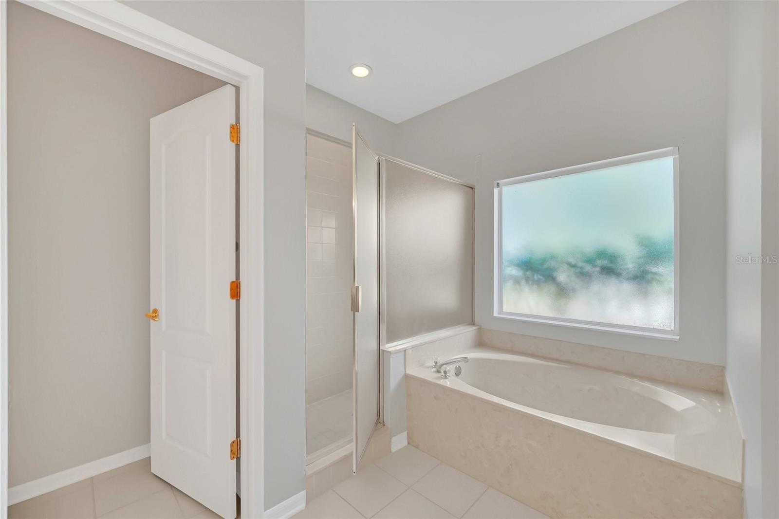 SAND LAKE COVE PH 03 - Residential Lease