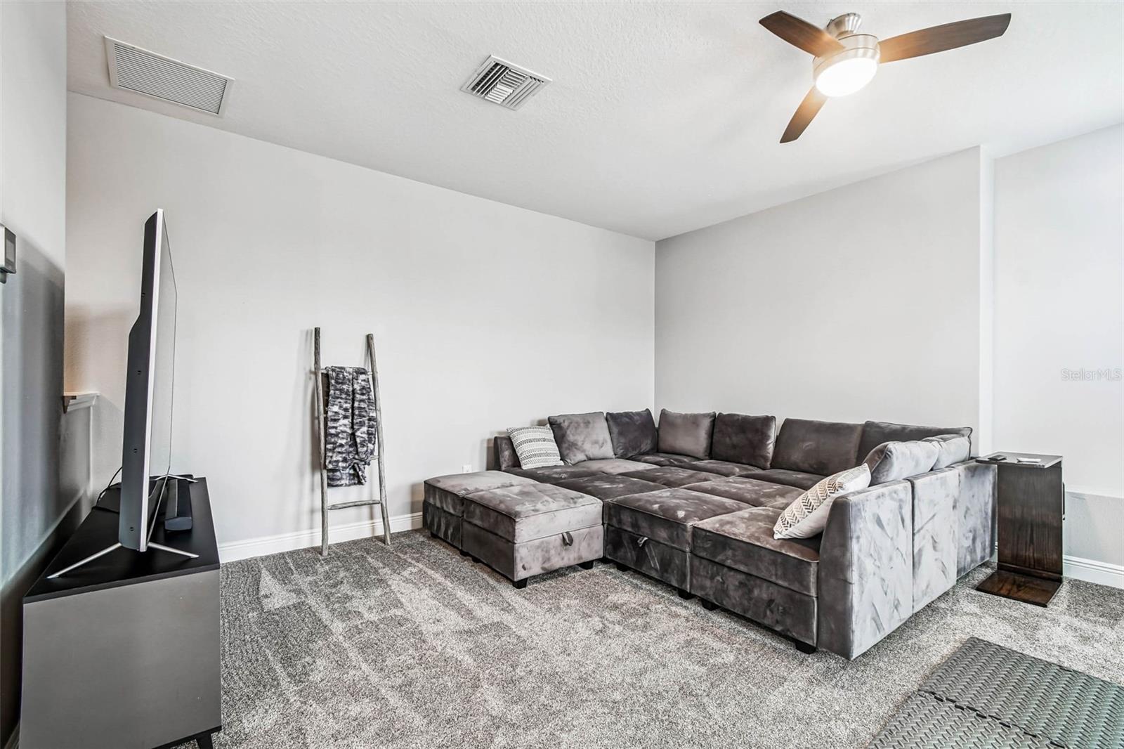 LEGACY RIDGE - Residential