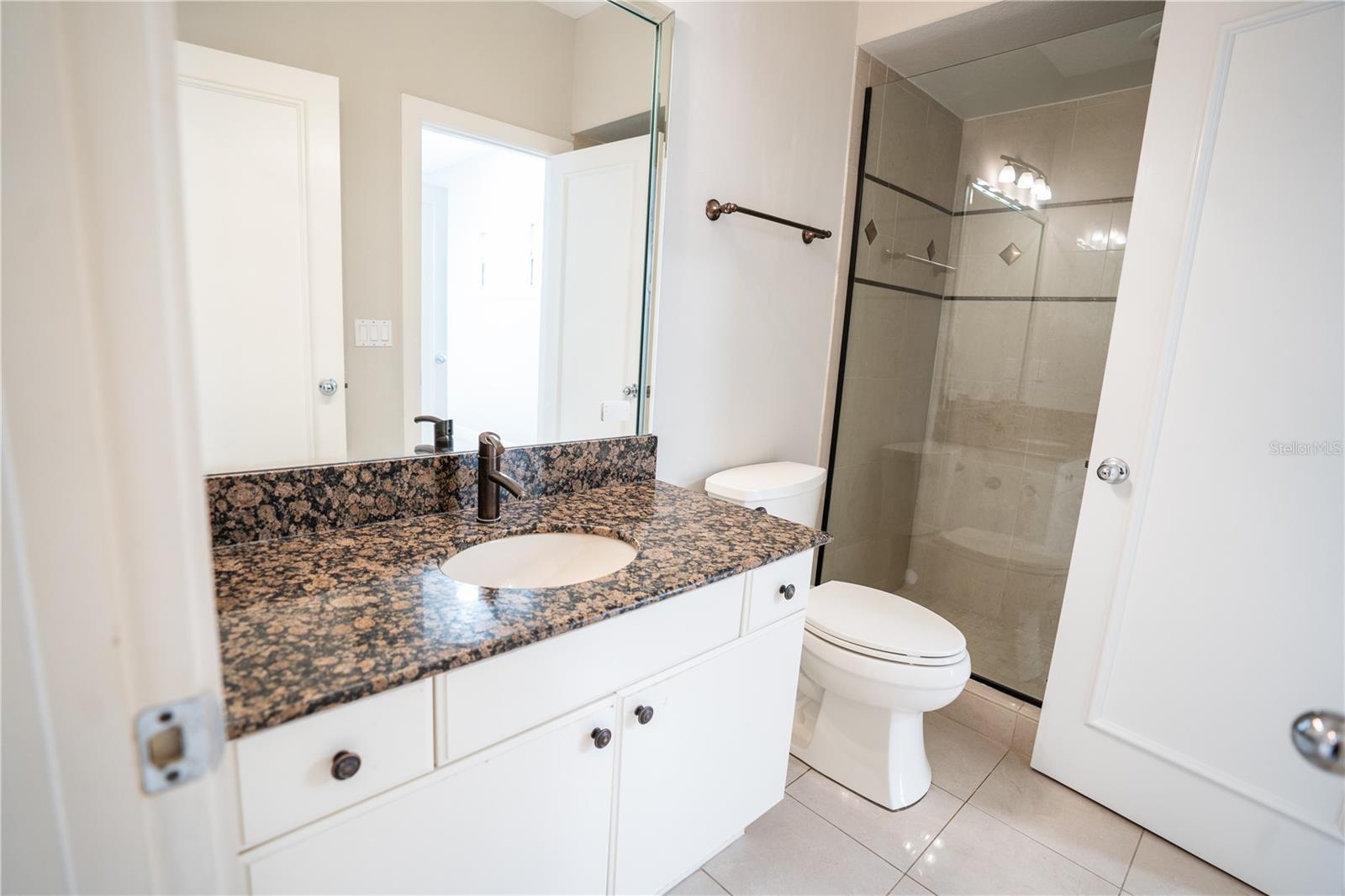 STONEHILL - Residential