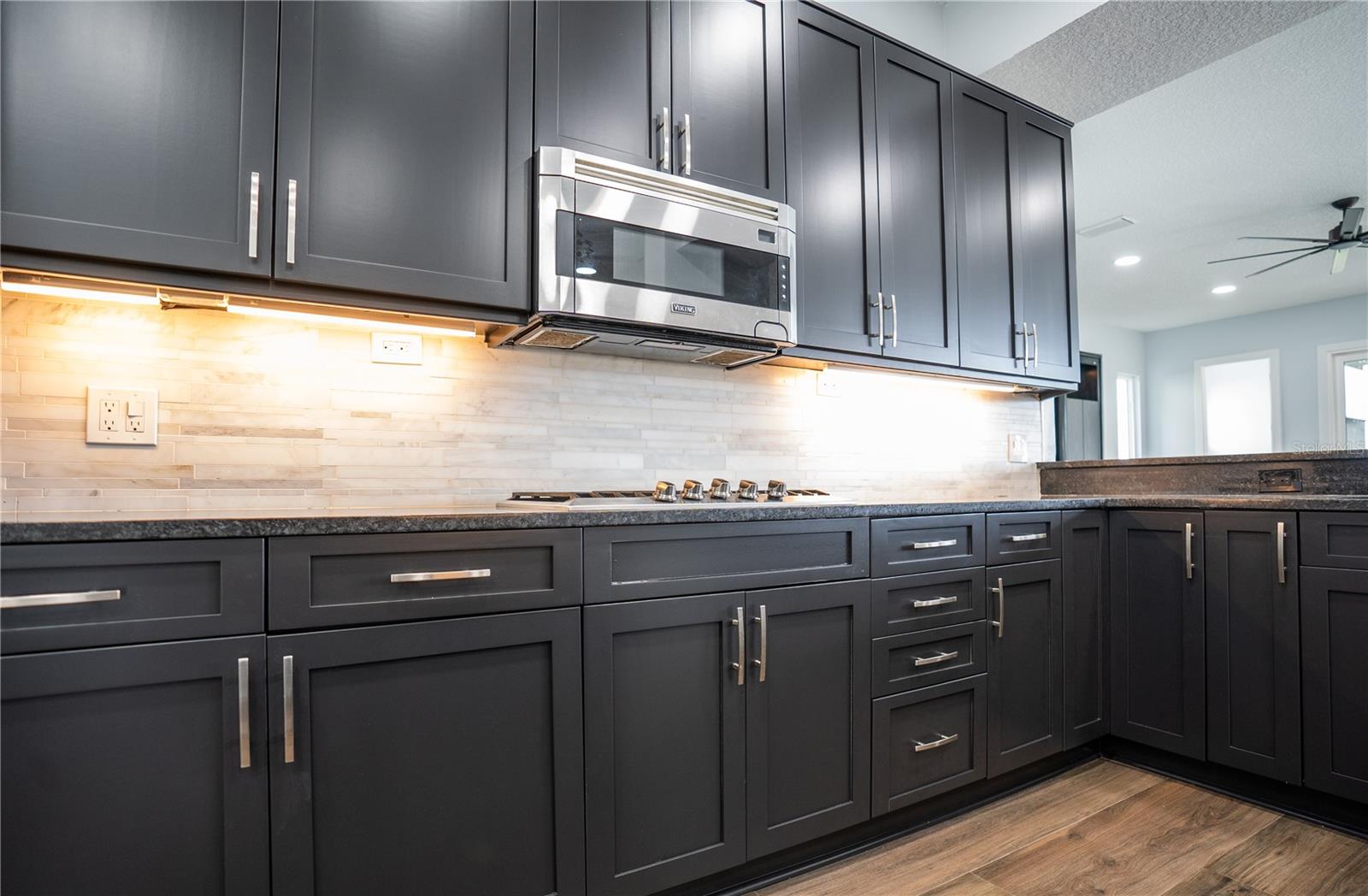 STONEHILL - Residential