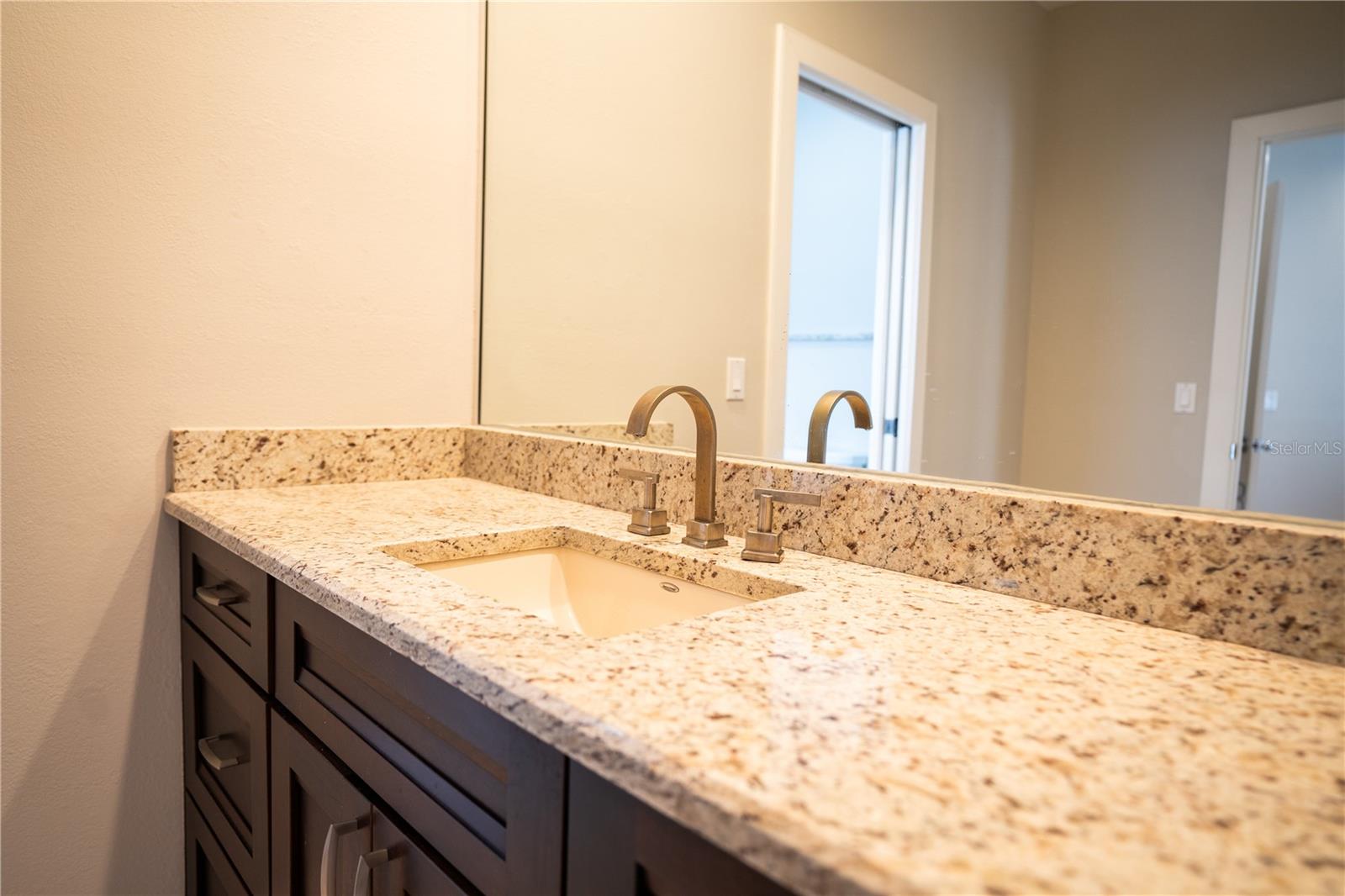STONEHILL - Residential