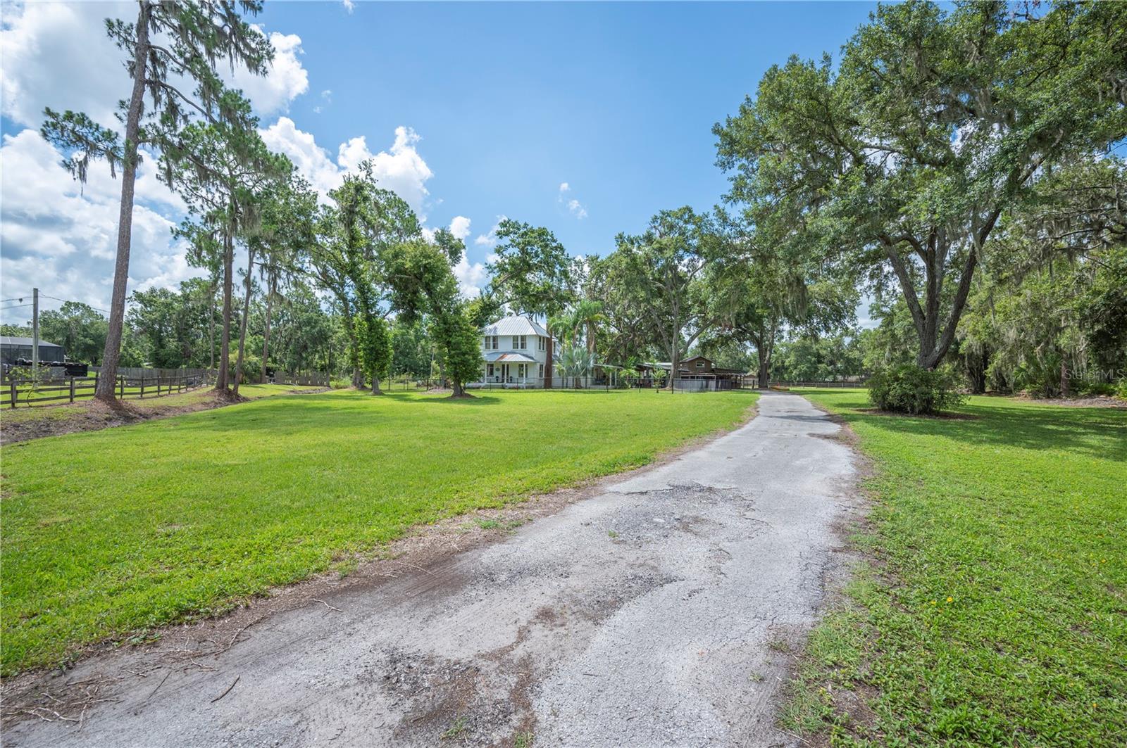 4440 HOMEWOOD LANE