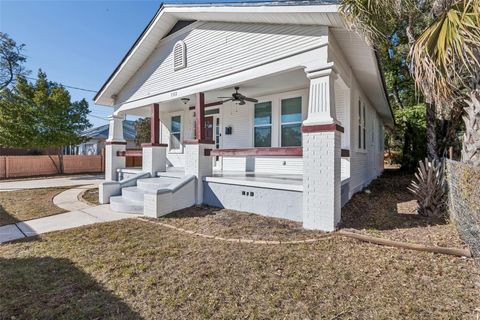 Photo of 1512 26th Avenue E, Tampa, FL 33605 (MLS # TB8471390)