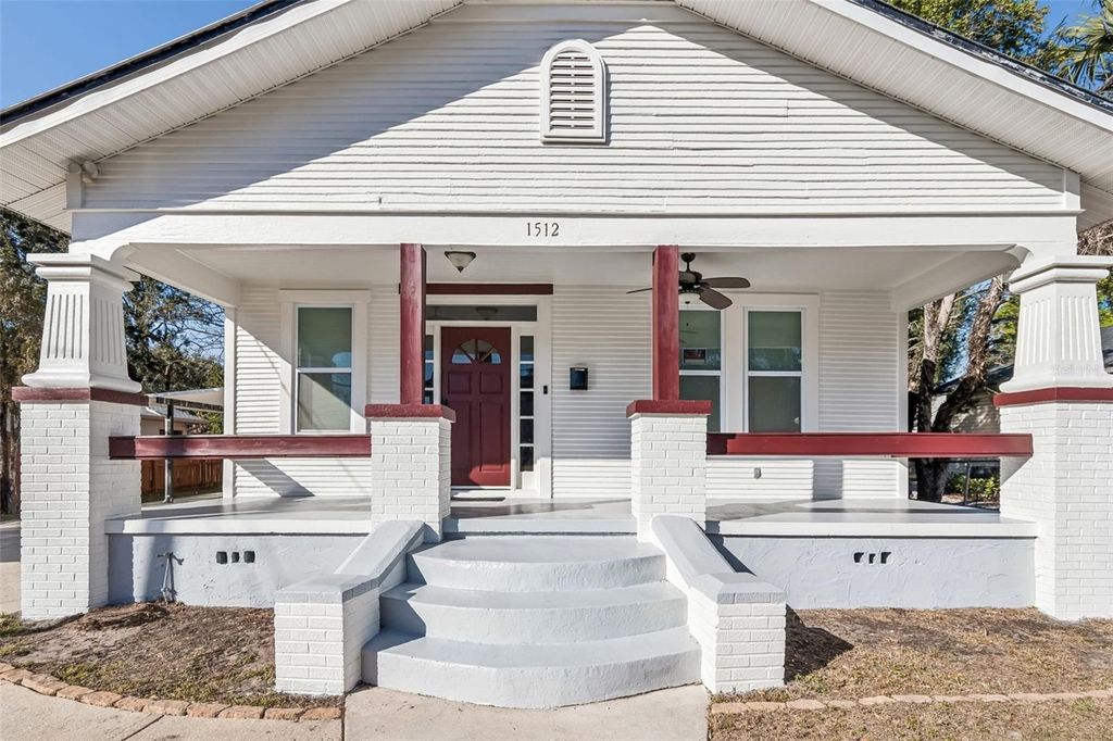 Photo of 1512 26th Avenue E, Tampa, FL 33605 (MLS # TB8471390)