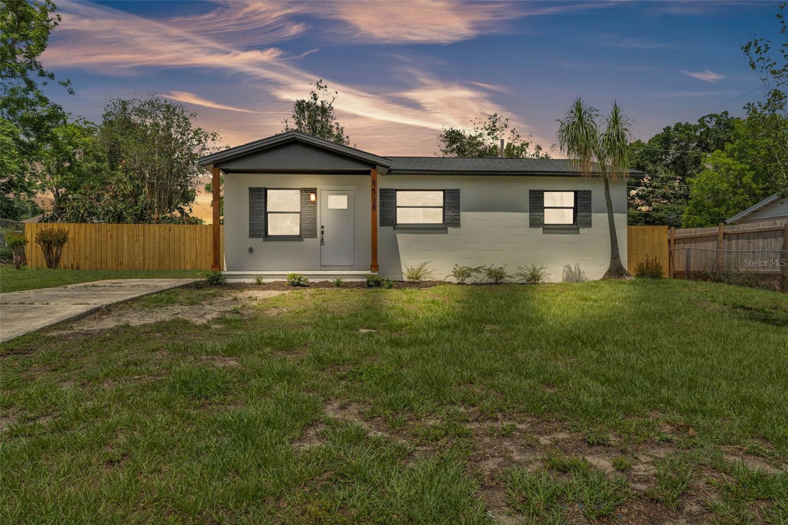 Listing image 1