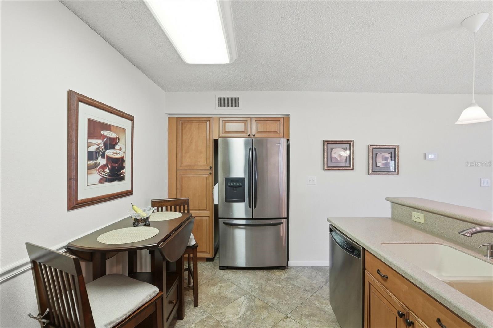 VISTA VERDE UNIT II - Residential