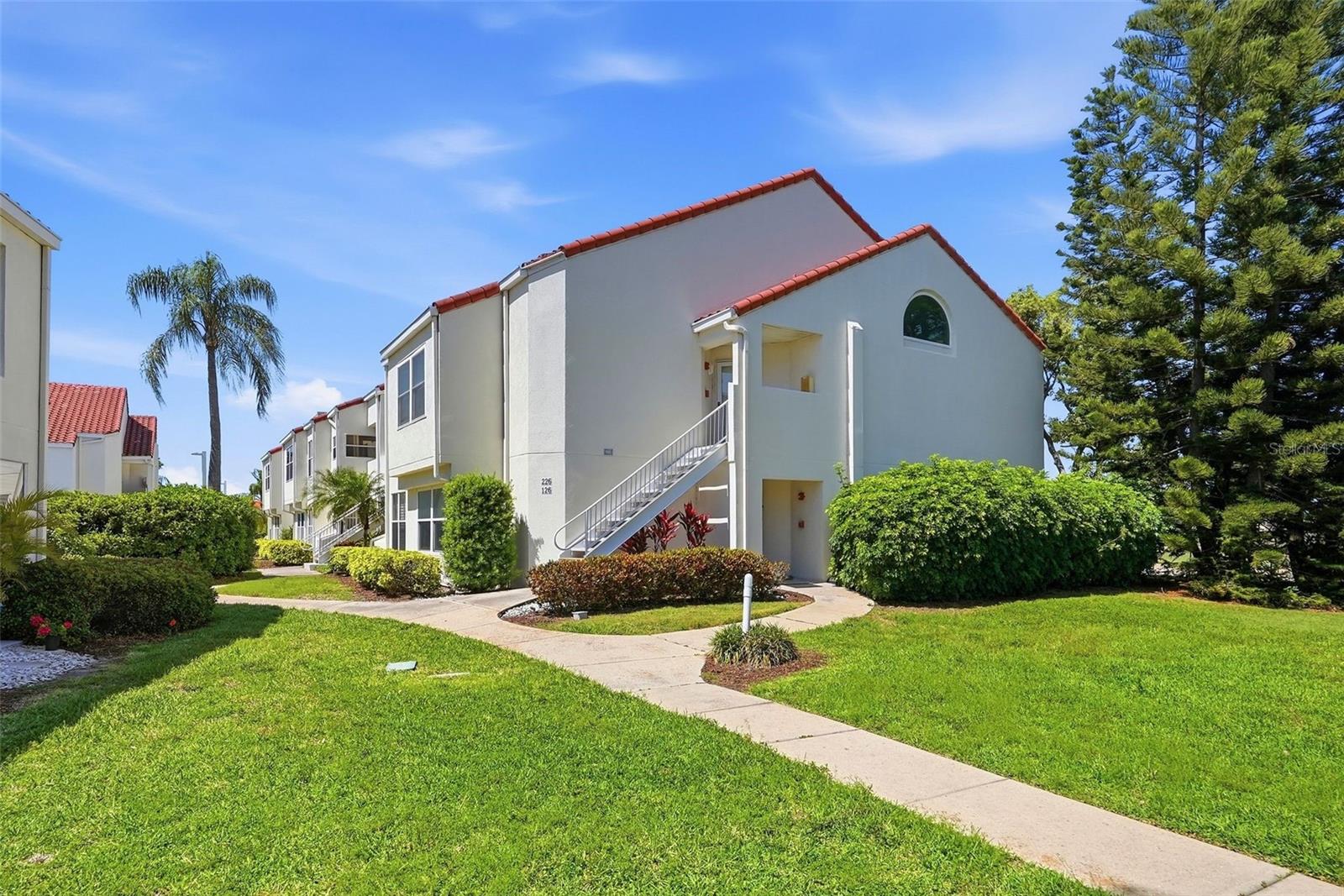 VISTA VERDE UNIT II - Residential