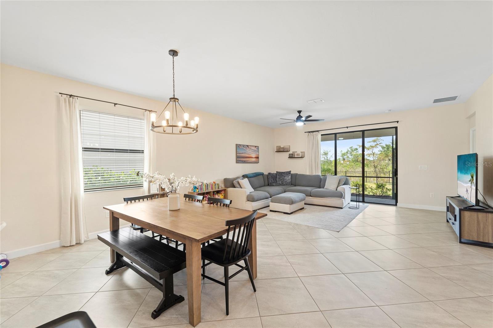 5406 CORAL REEF WAY