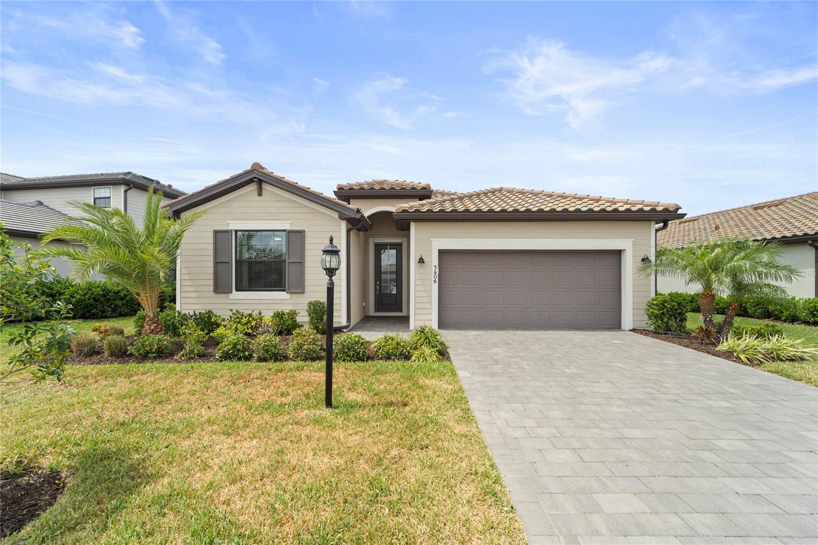 5406 CORAL REEF WAY