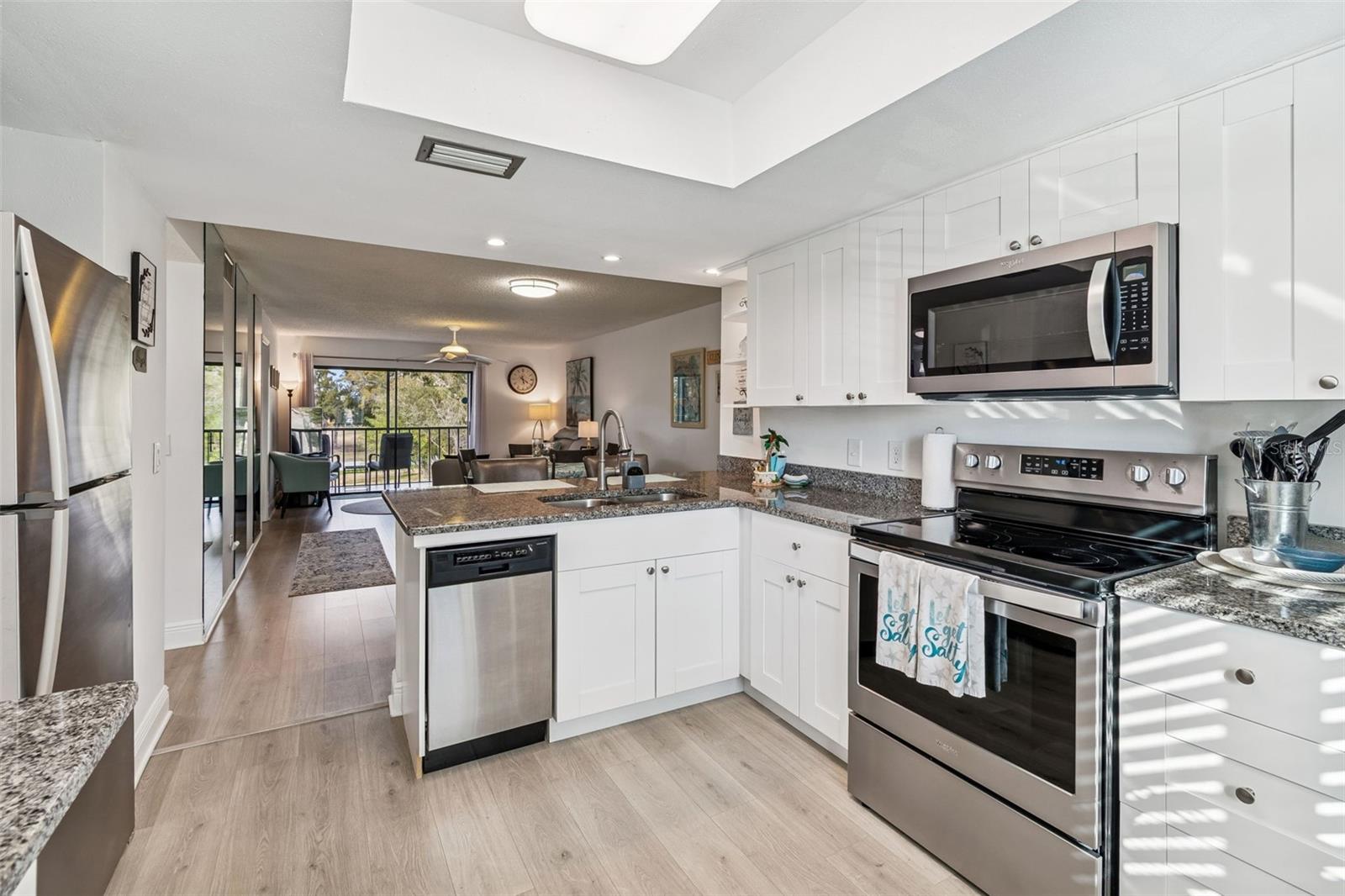 EAST LAKE WOODLANDS CYPRESS ESTATES - Residential