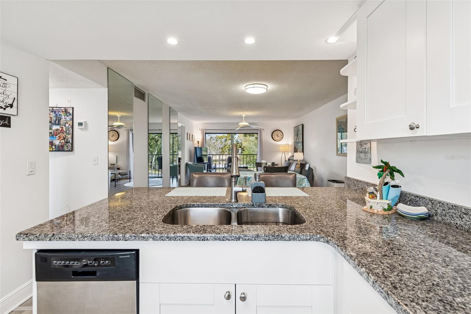 EAST LAKE WOODLANDS CYPRESS ESTATES - Residential