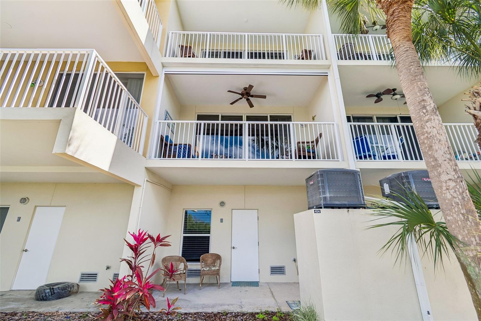 BAHIA BEACH TWNHMS PH 2 - Residential