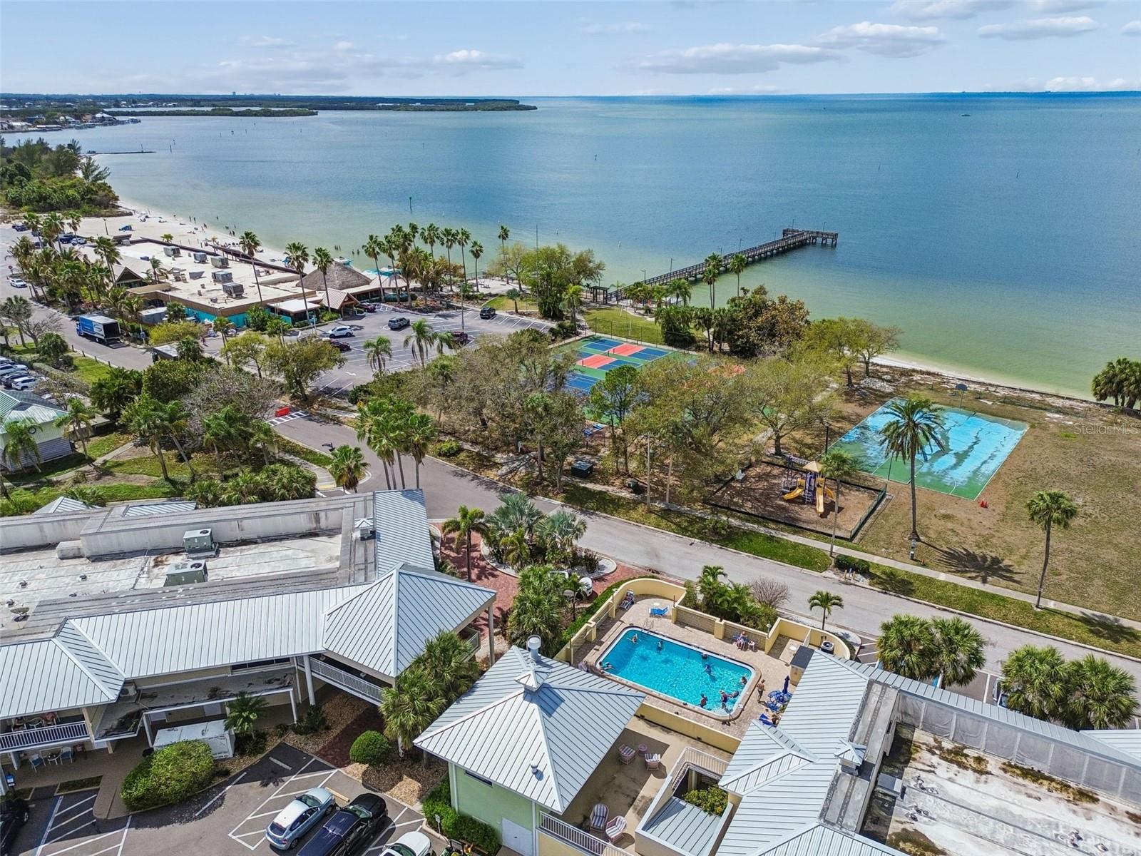 BAHIA BEACH TWNHMS PH 2 - Residential