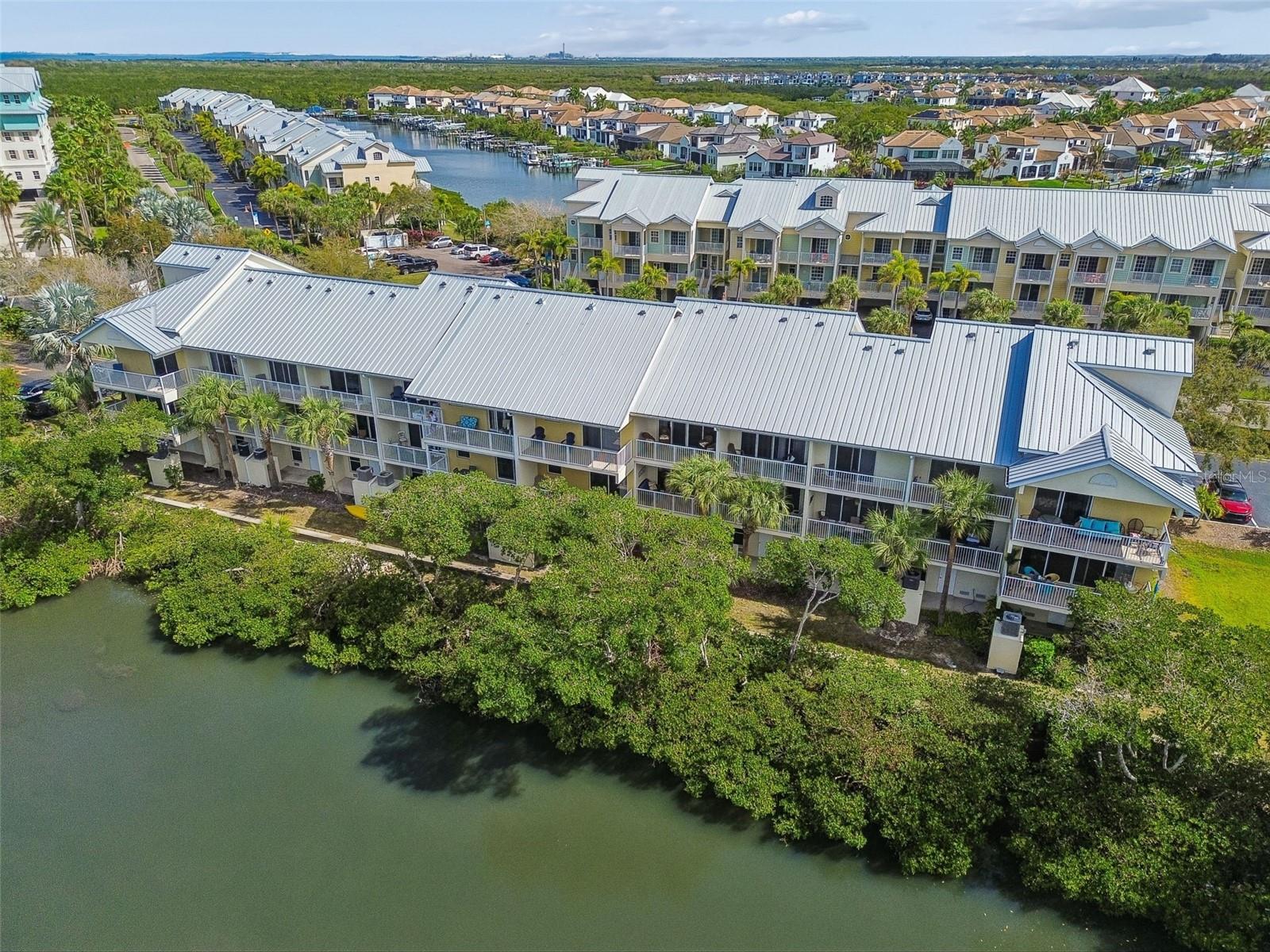 BAHIA BEACH TWNHMS PH 2 - Residential