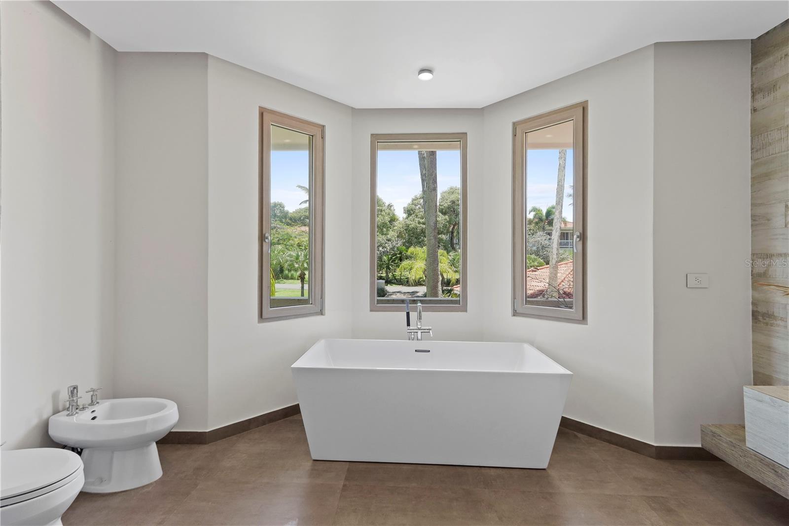 THE GREENS VILLAS AT DORADO BEACH - Residential