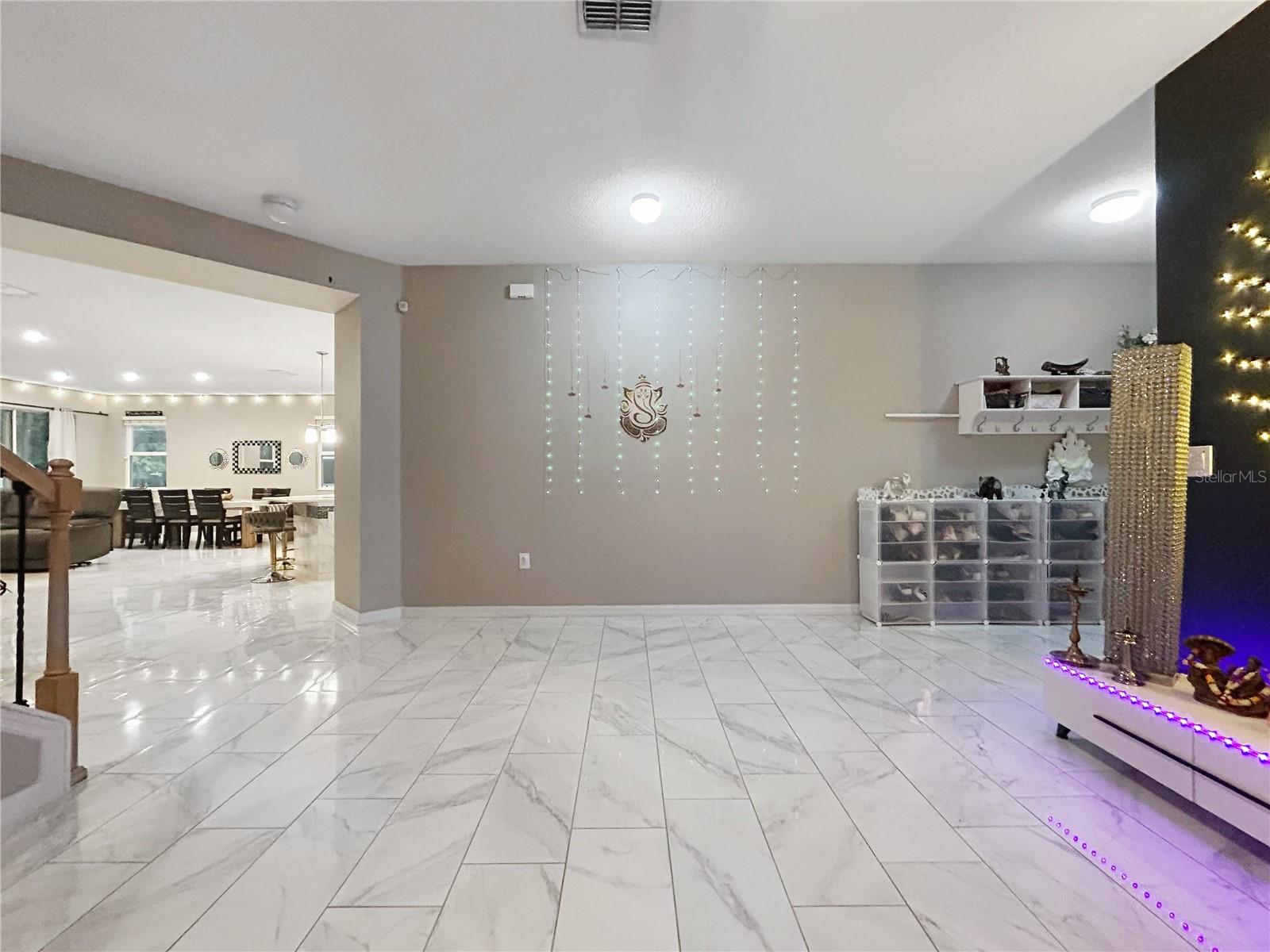 ARBOR CHASE - Residential