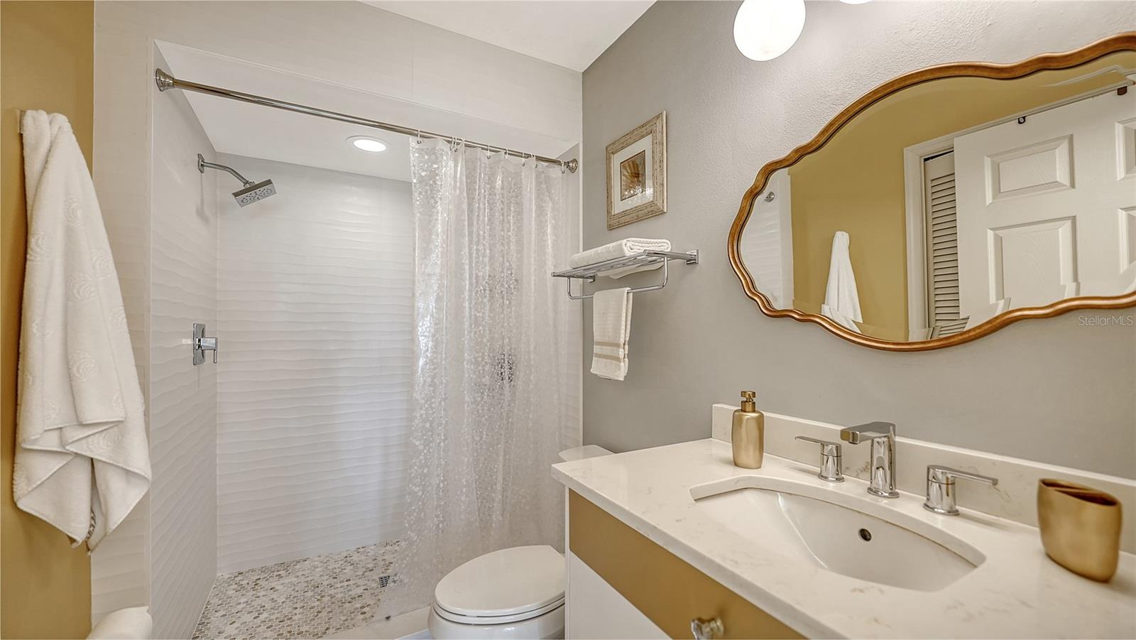 SHEFFIELD GREENE - Residential