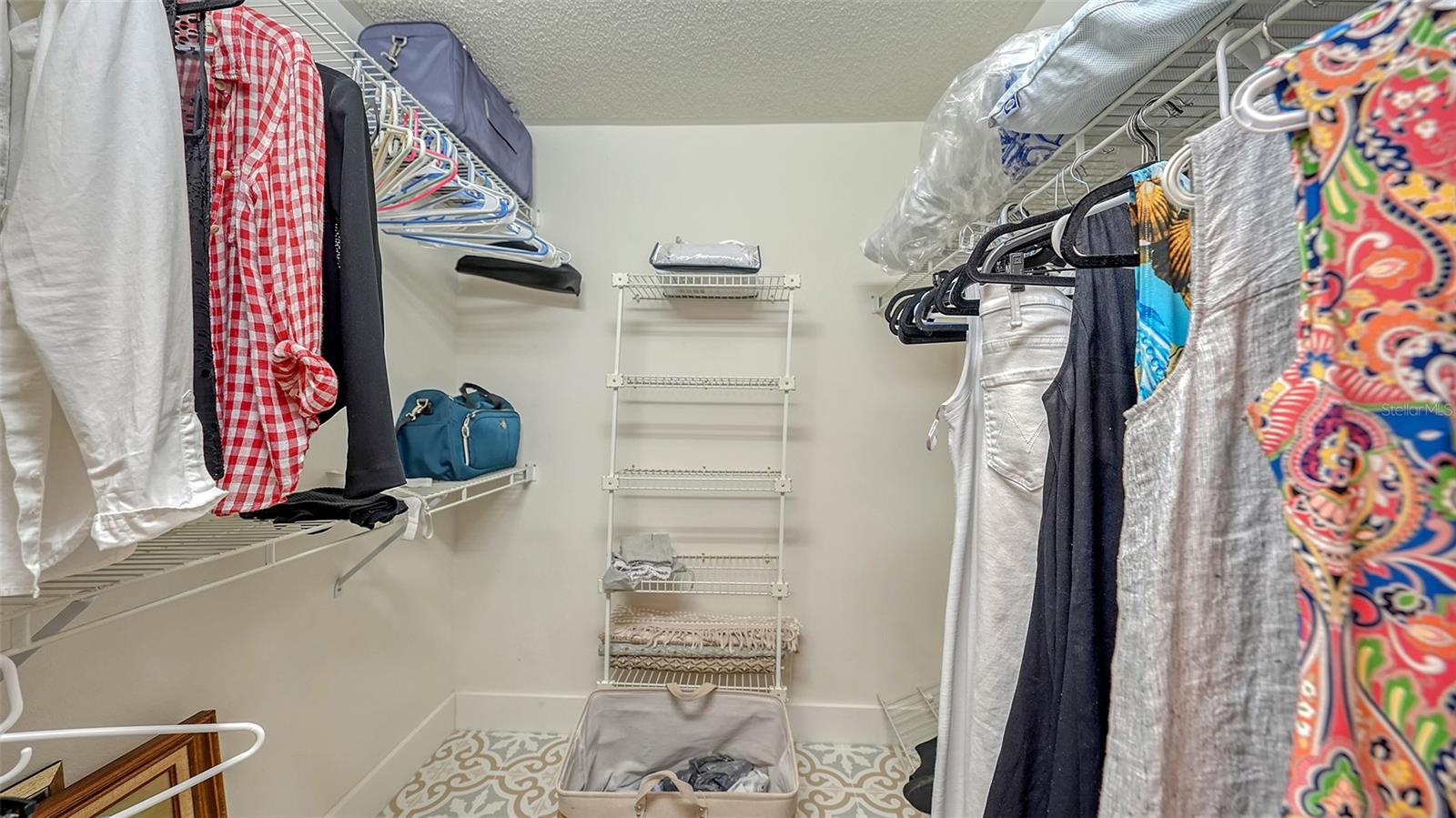 SHEFFIELD GREENE - Residential