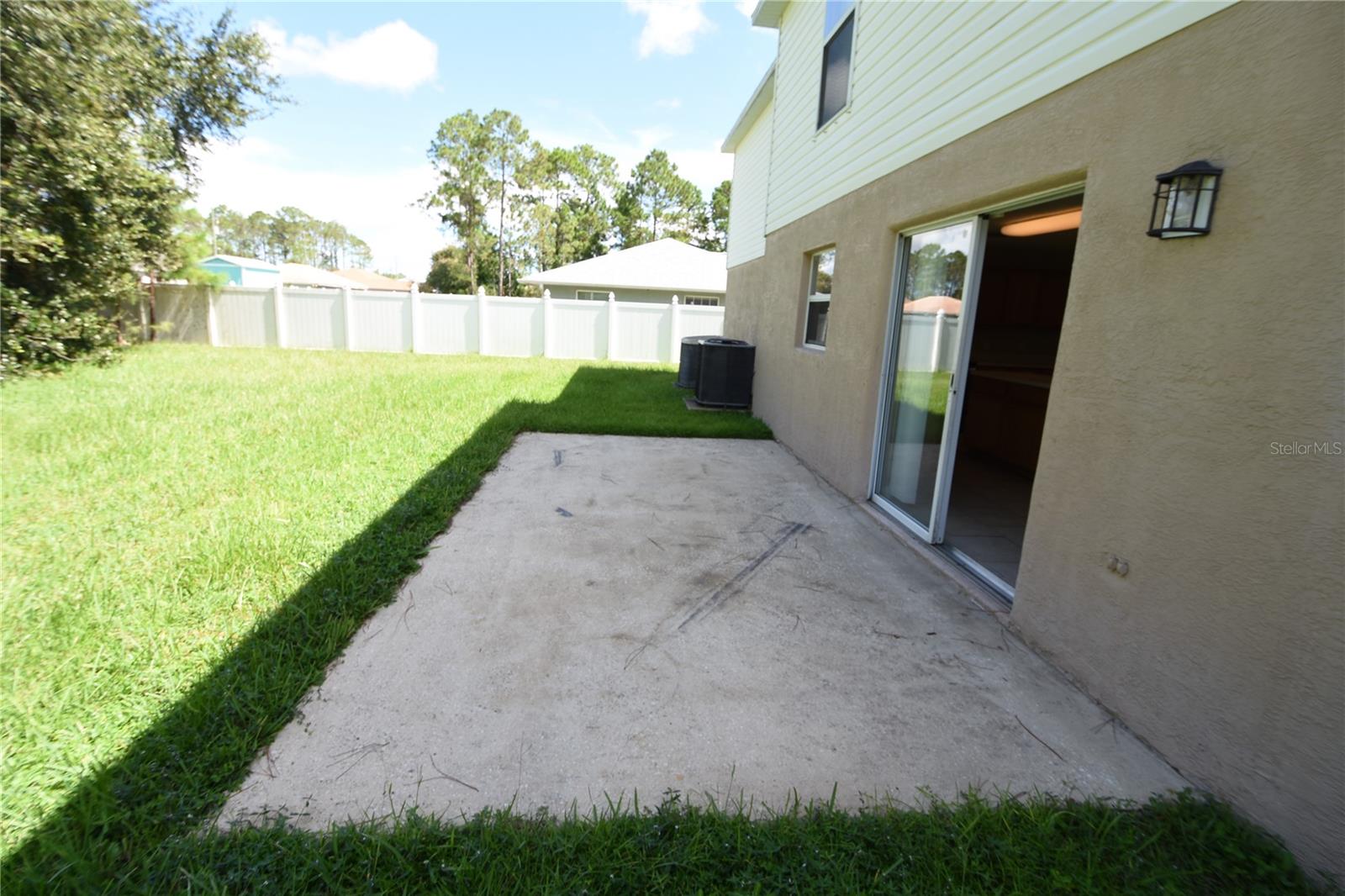 LEHIGH WOODS - Residential Lease