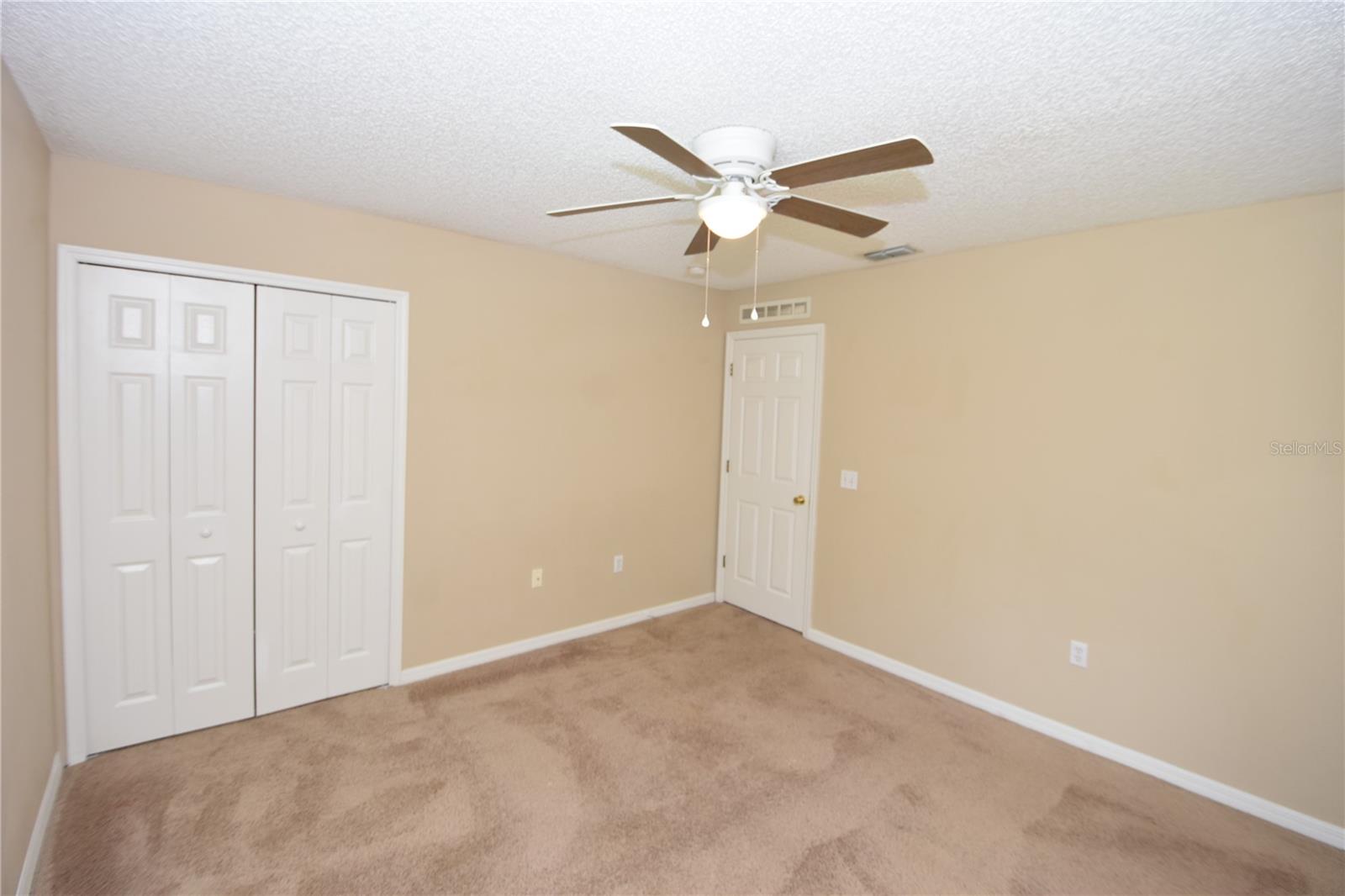 LEHIGH WOODS - Residential Lease