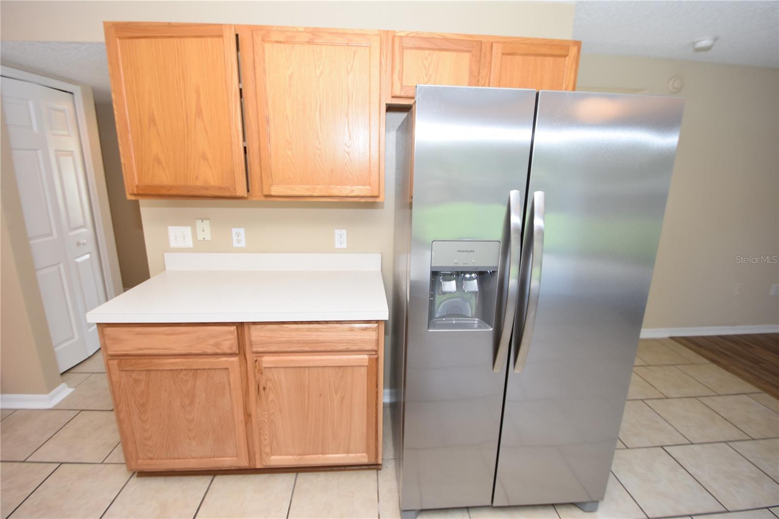 LEHIGH WOODS - Residential Lease
