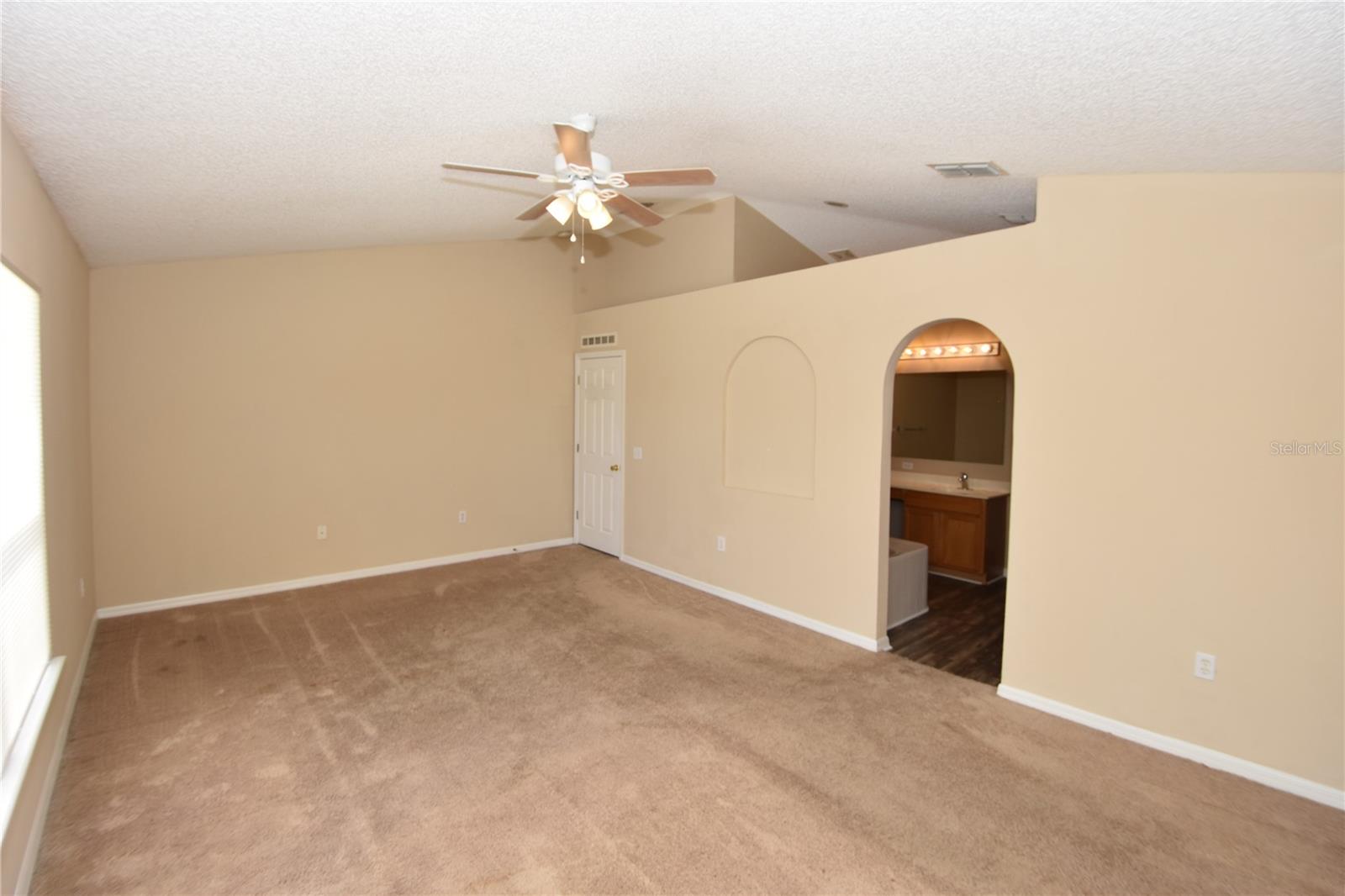 LEHIGH WOODS - Residential Lease