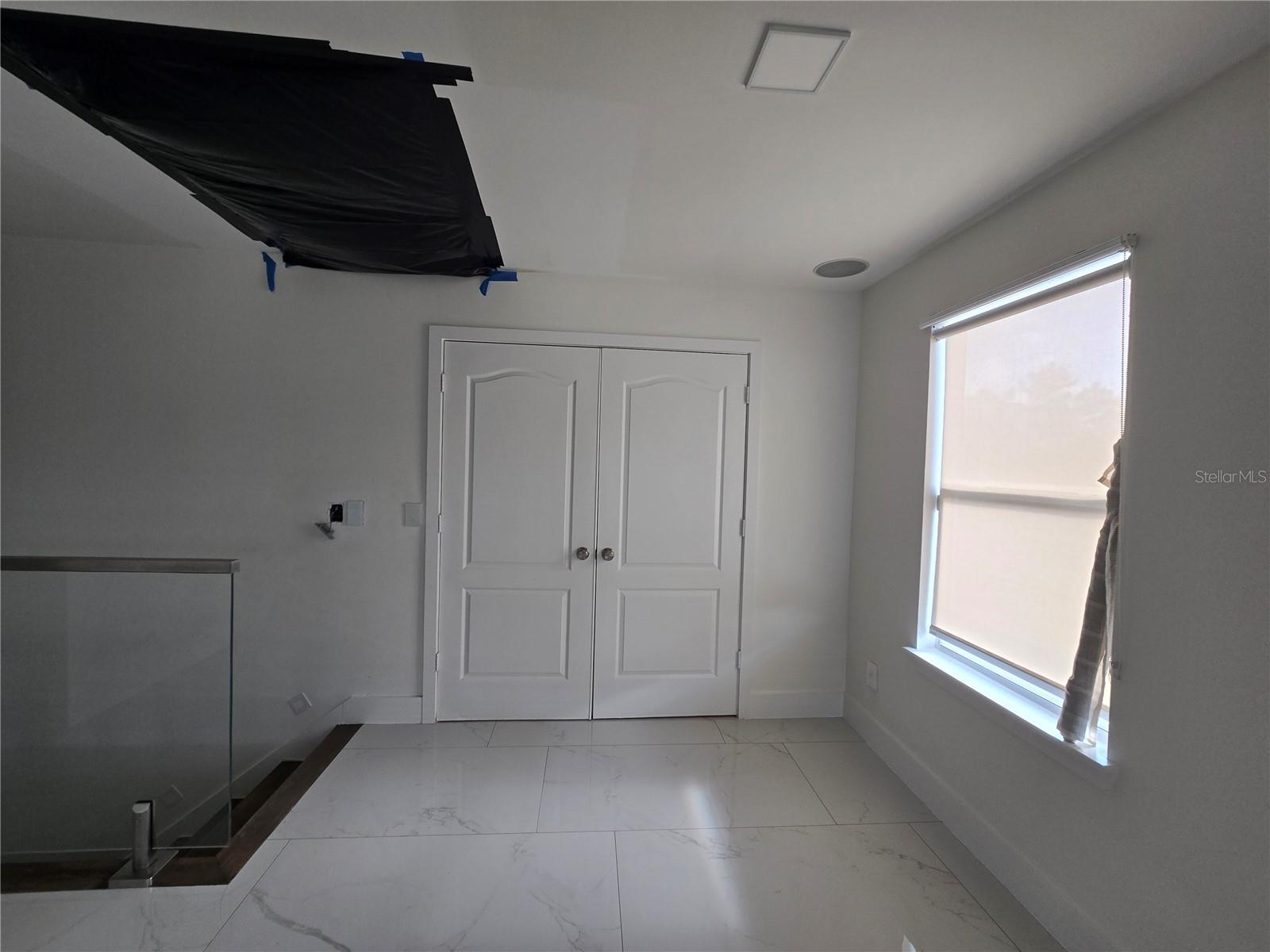 POINTE AT HUNTERS CREEK - Residential