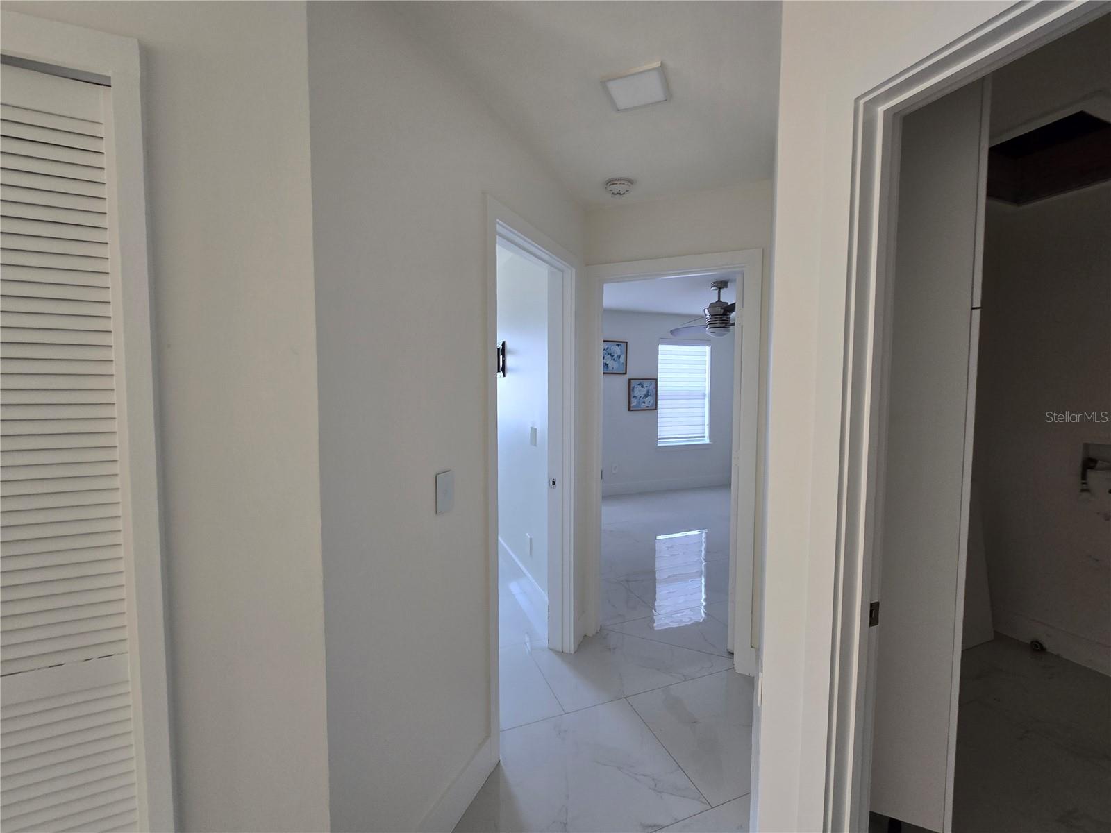 POINTE AT HUNTERS CREEK - Residential