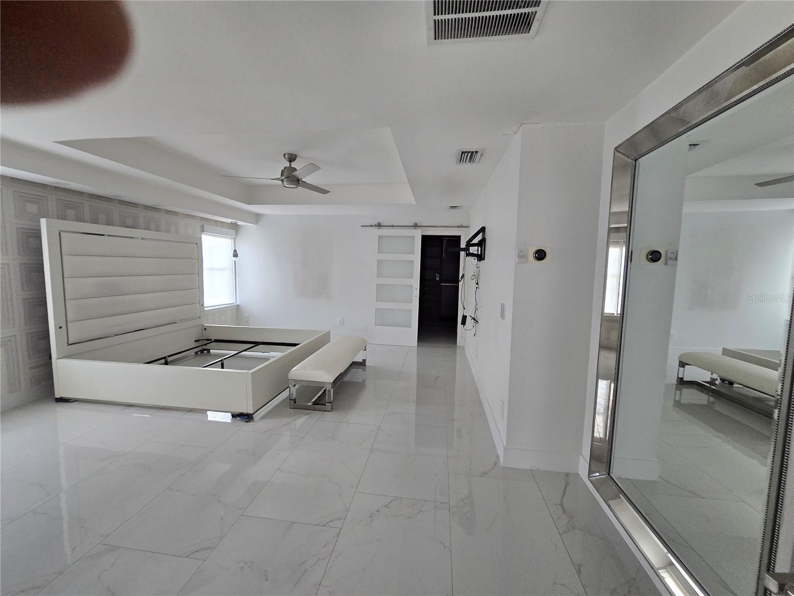 POINTE AT HUNTERS CREEK - Residential