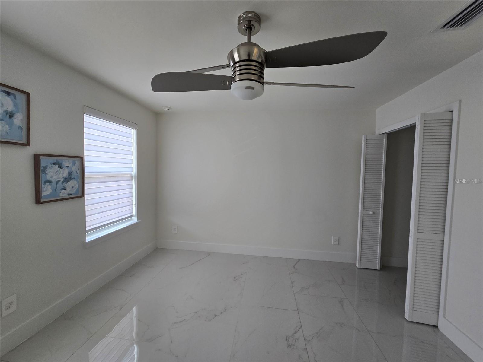 POINTE AT HUNTERS CREEK - Residential