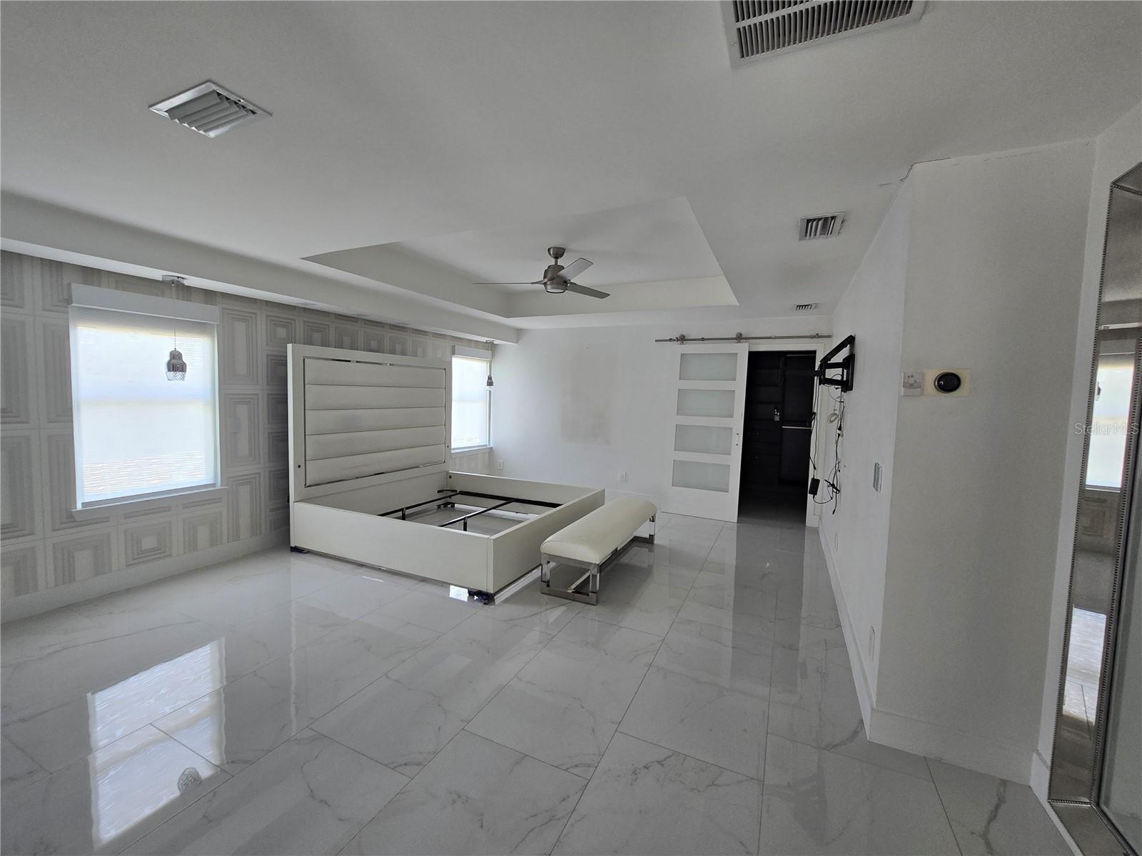 POINTE AT HUNTERS CREEK - Residential