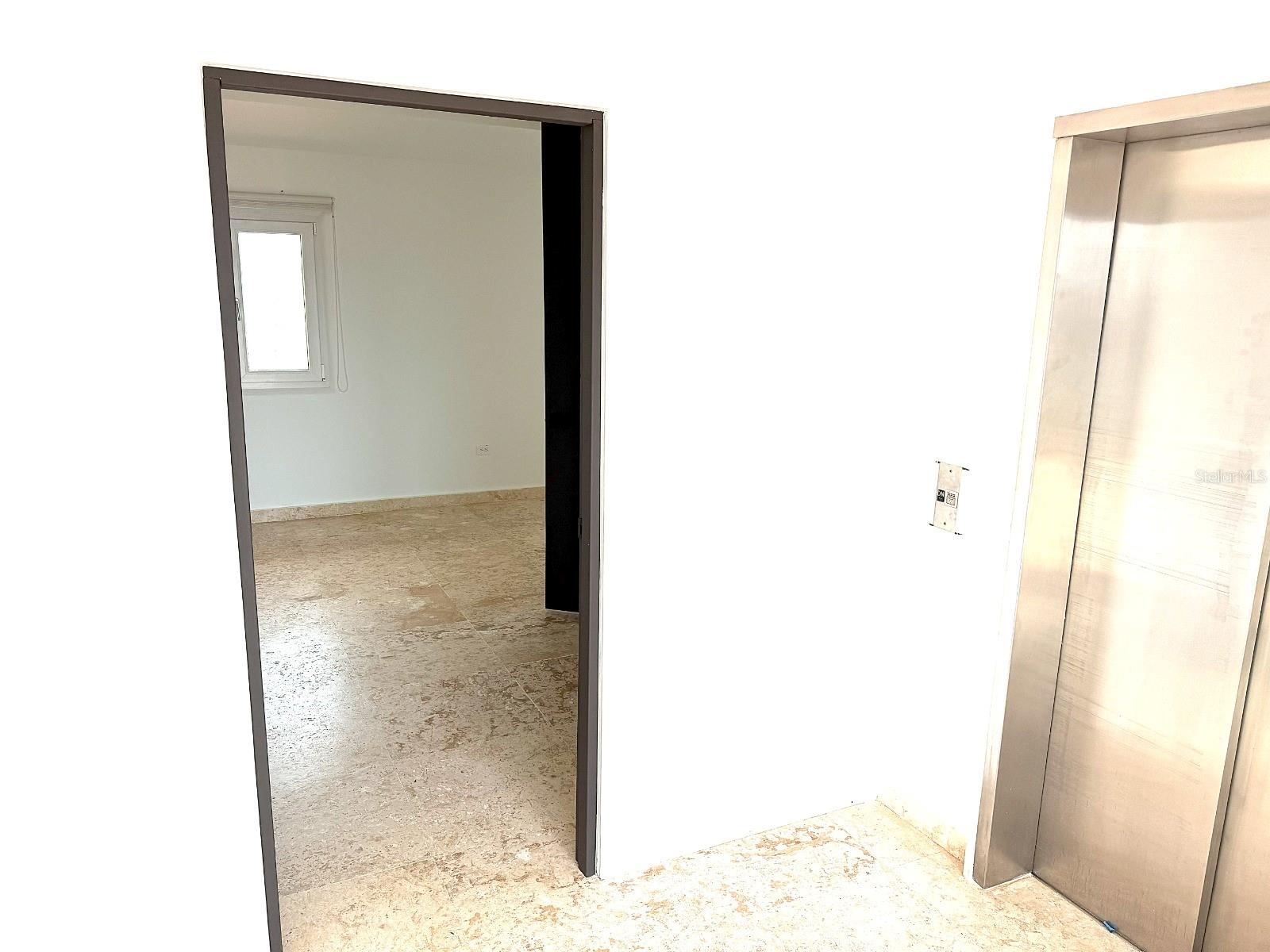 SHELL CASTLE CLUB - Residential Lease
