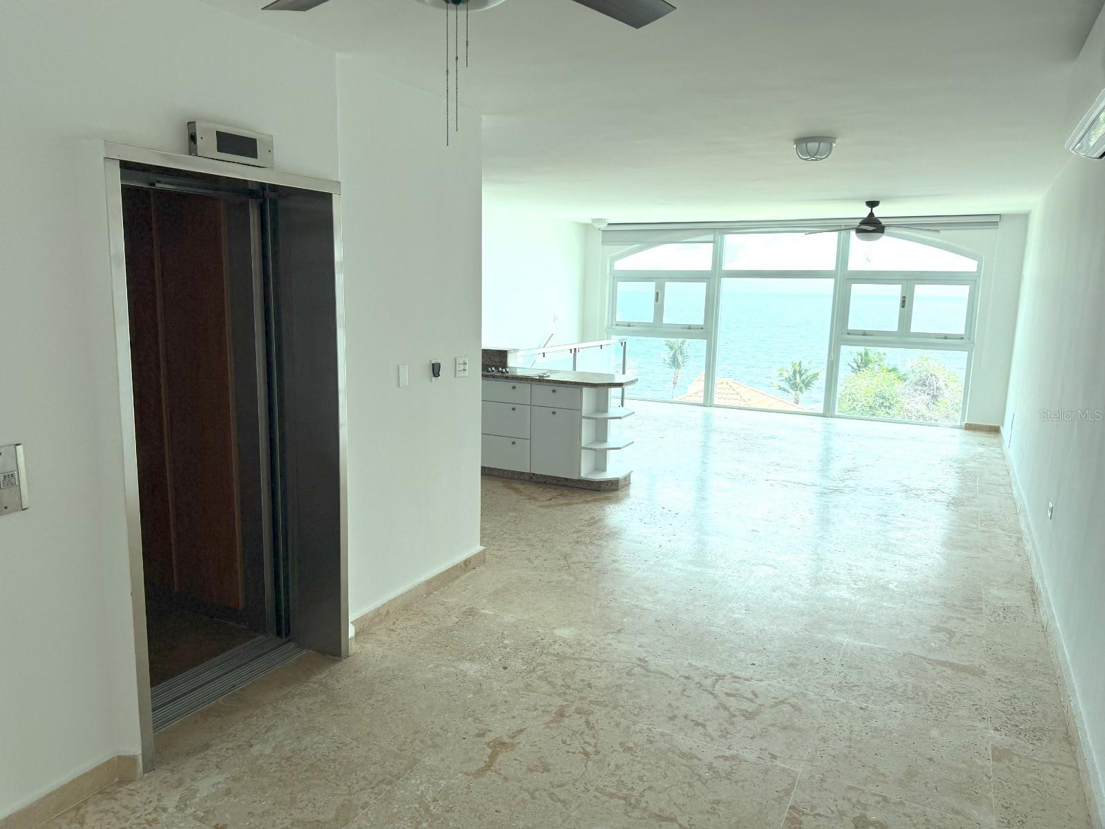 SHELL CASTLE CLUB - Residential Lease