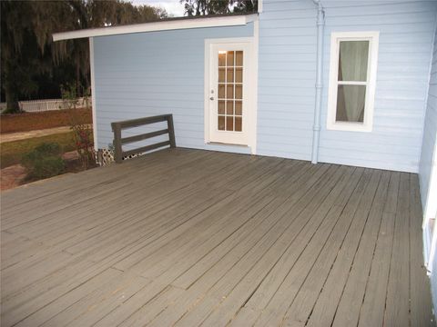 A home in CRESCENT CITY