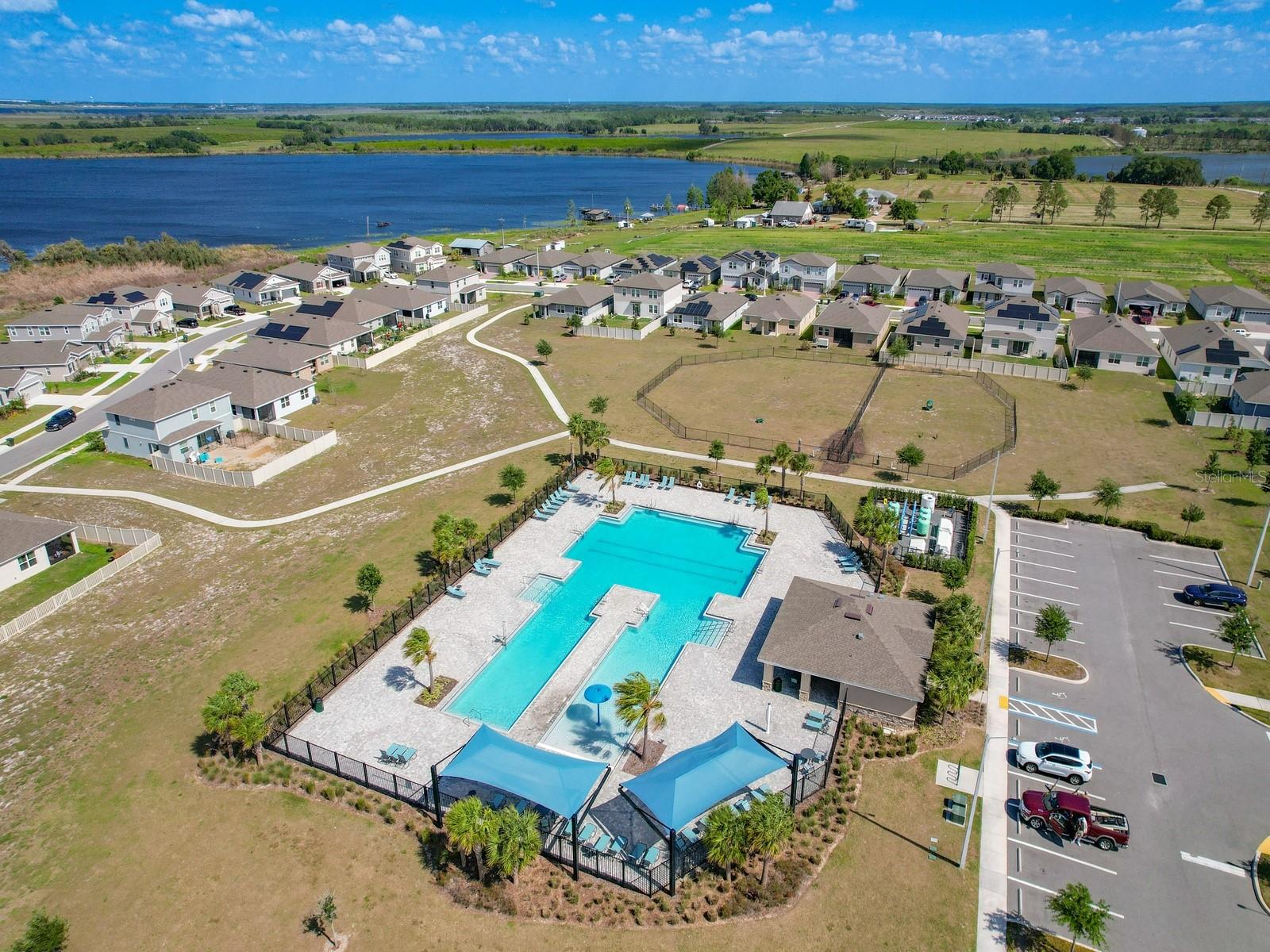 EDEN HILLS - Residential