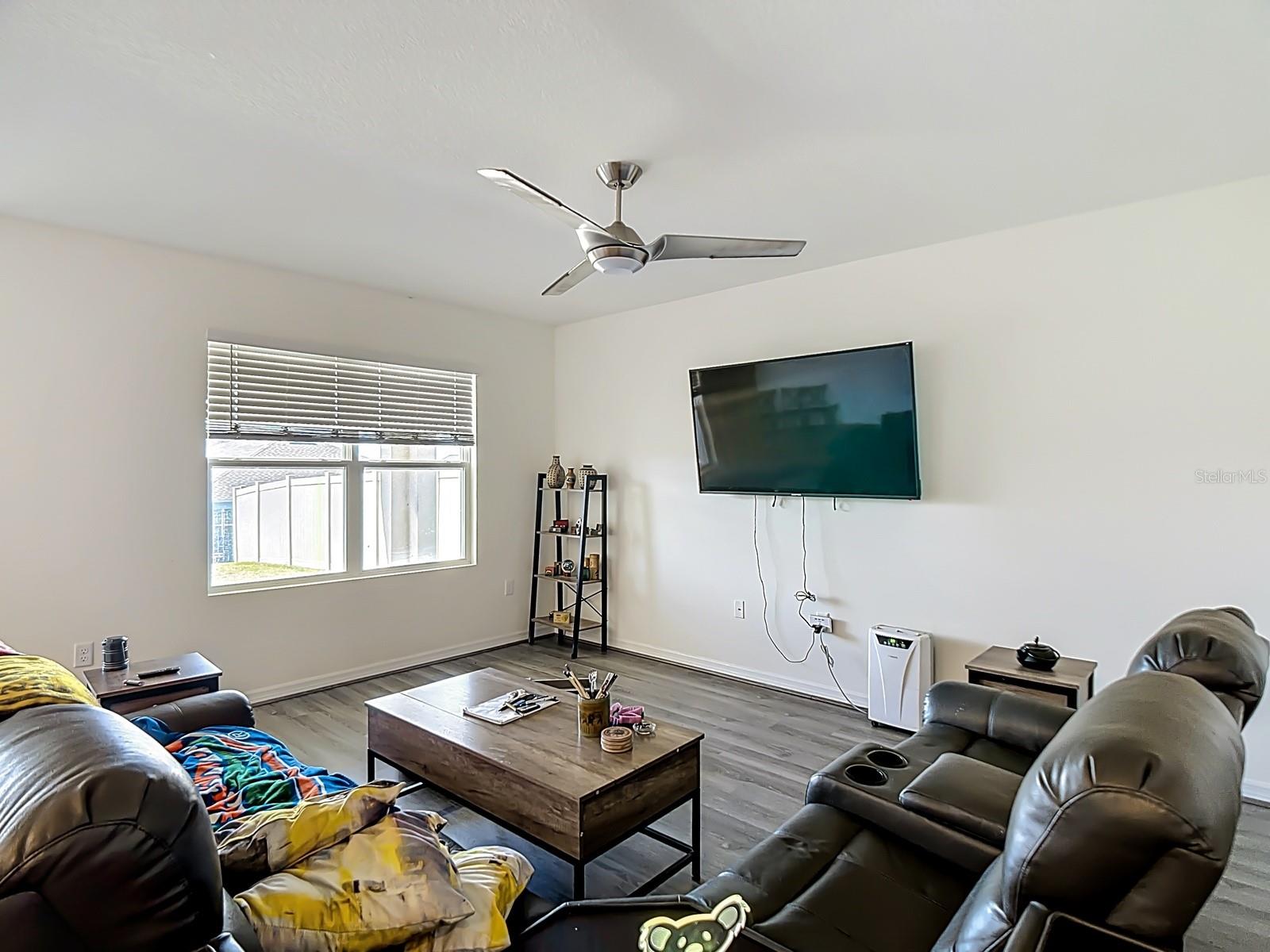 EDEN HILLS - Residential