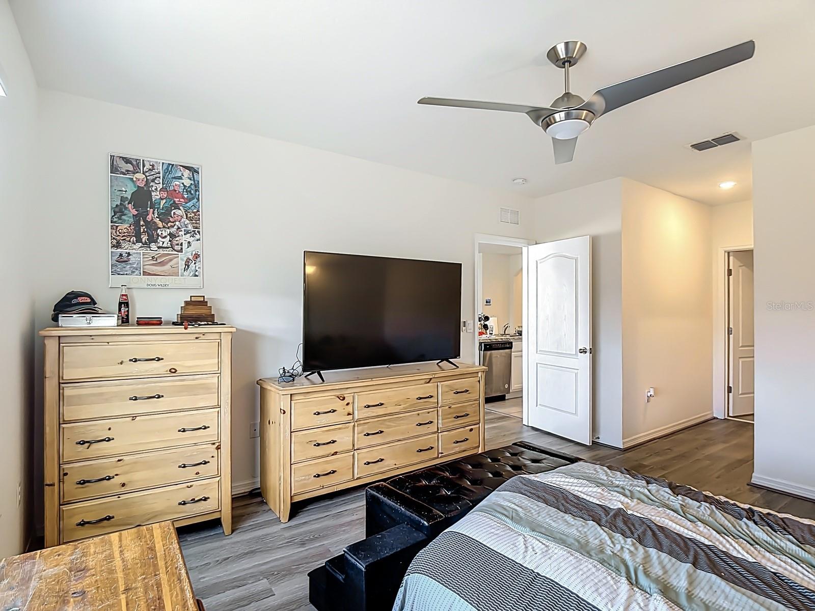 EDEN HILLS - Residential