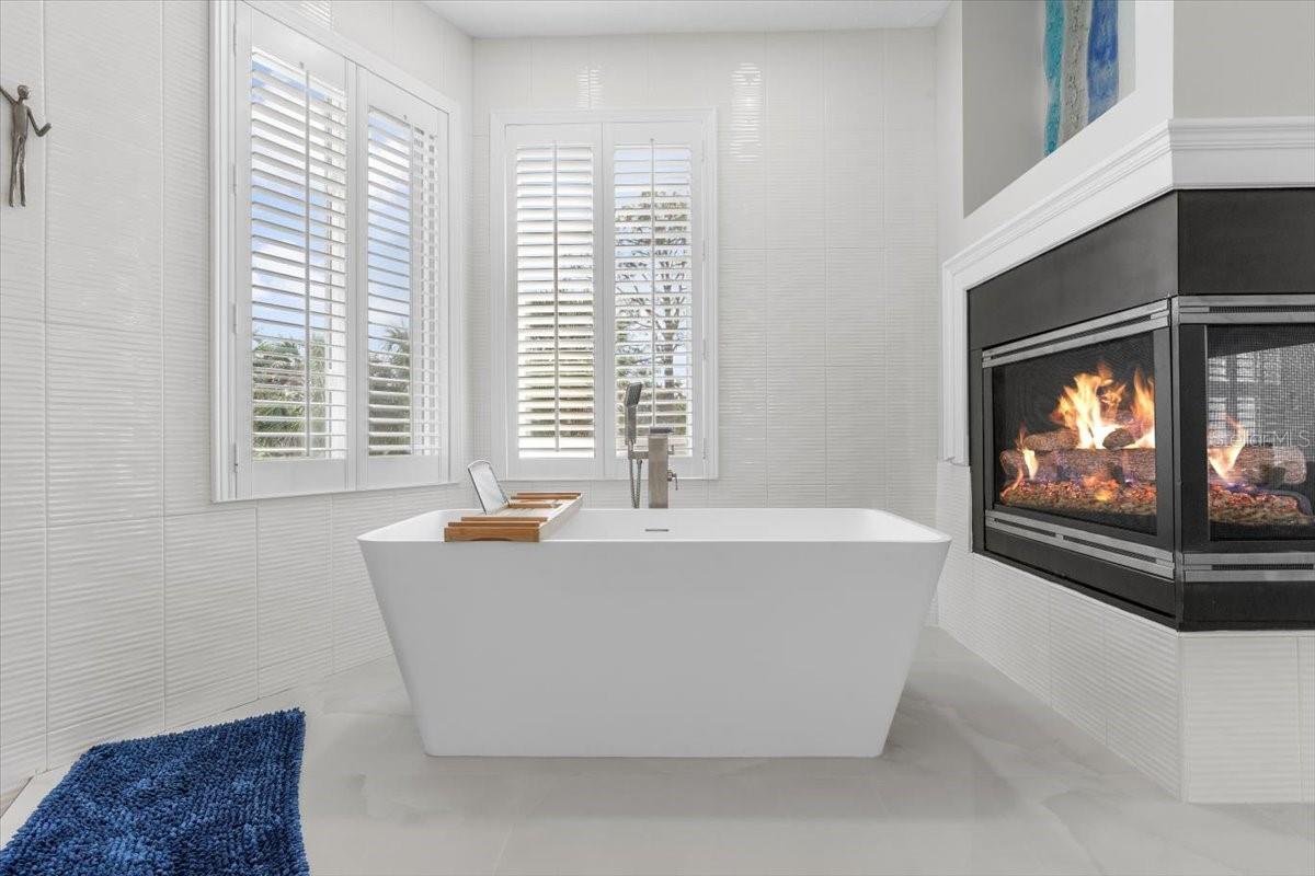 COUNTRY CLUB ADD TO OLDSMAR REV - Residential