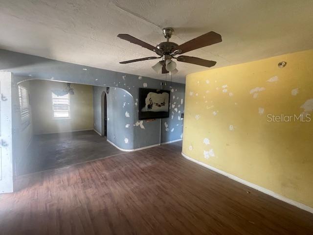 KINGSTON - Commercial Sale