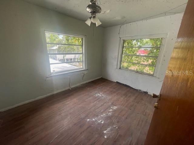 KINGSTON - Commercial Sale