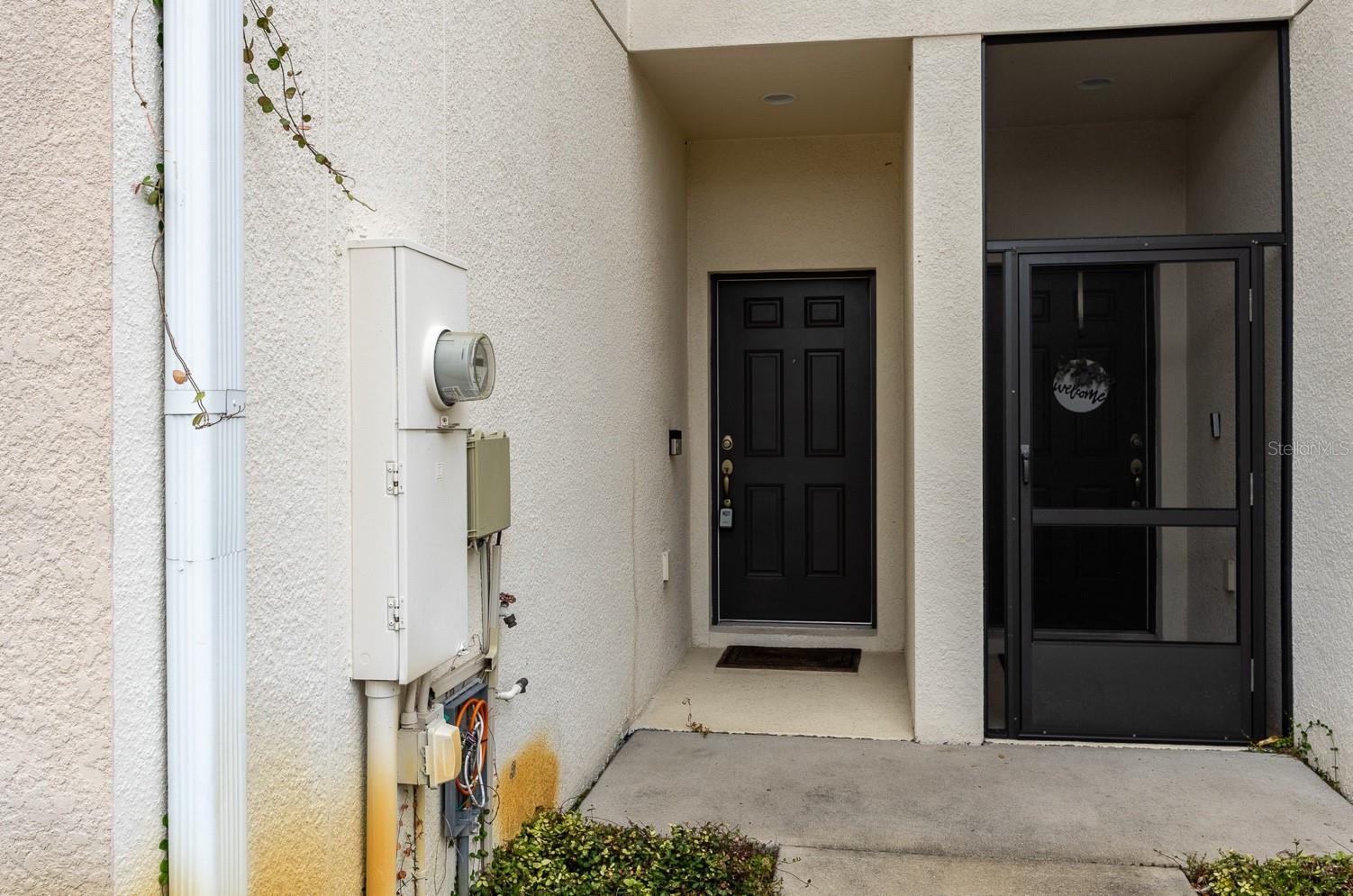 4770 WHITE SANDERLING COURT