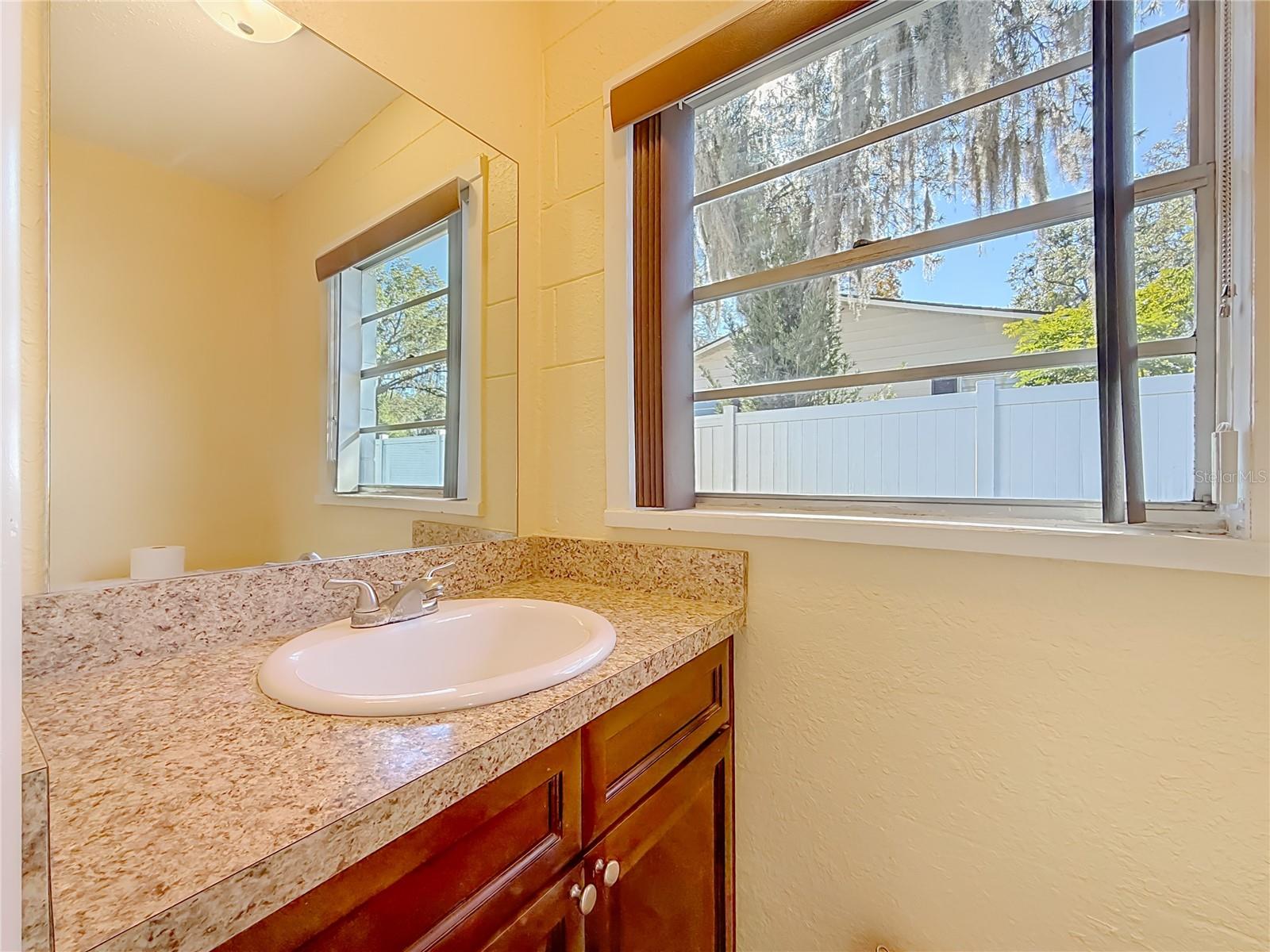 FLORIDA ORANGE GROVE CORP - Residential