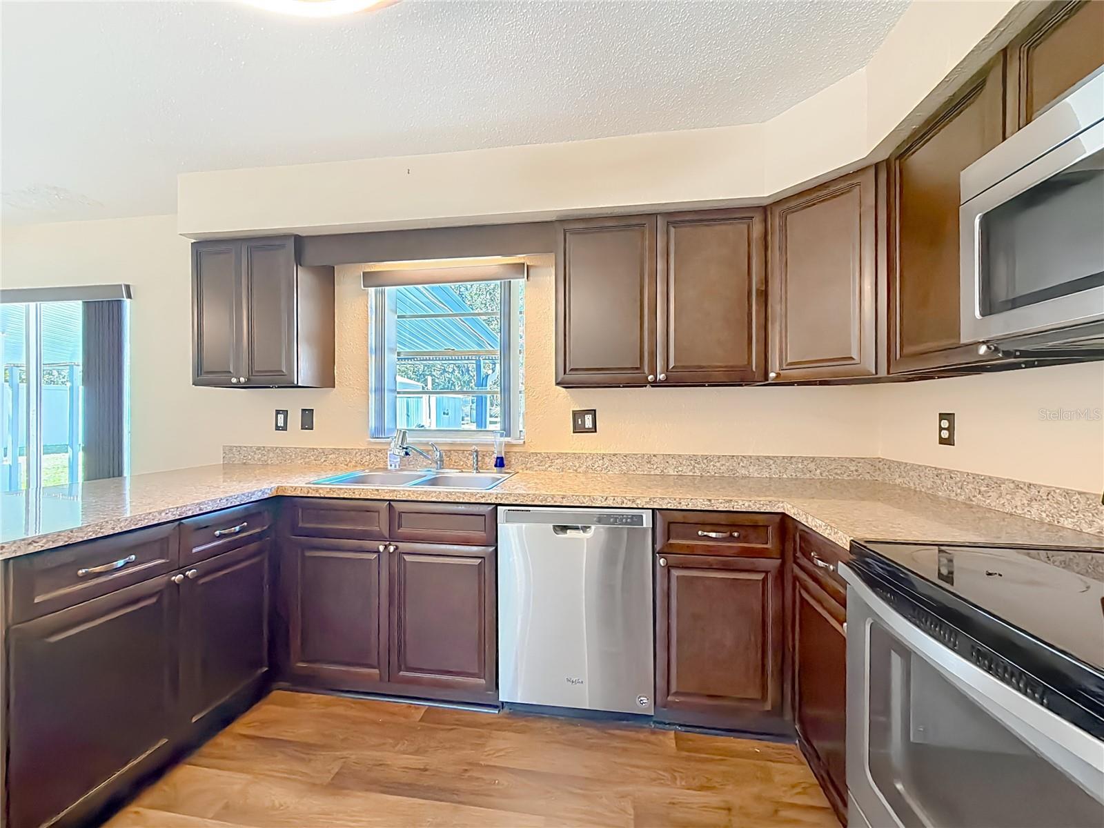 FLORIDA ORANGE GROVE CORP - Residential